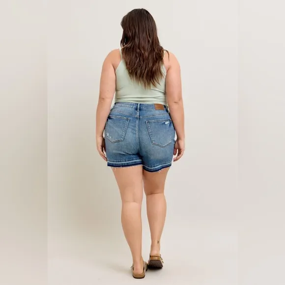 🆕 Judy Blue MR Tummy Control Vintage Wash Release Hem Shorts