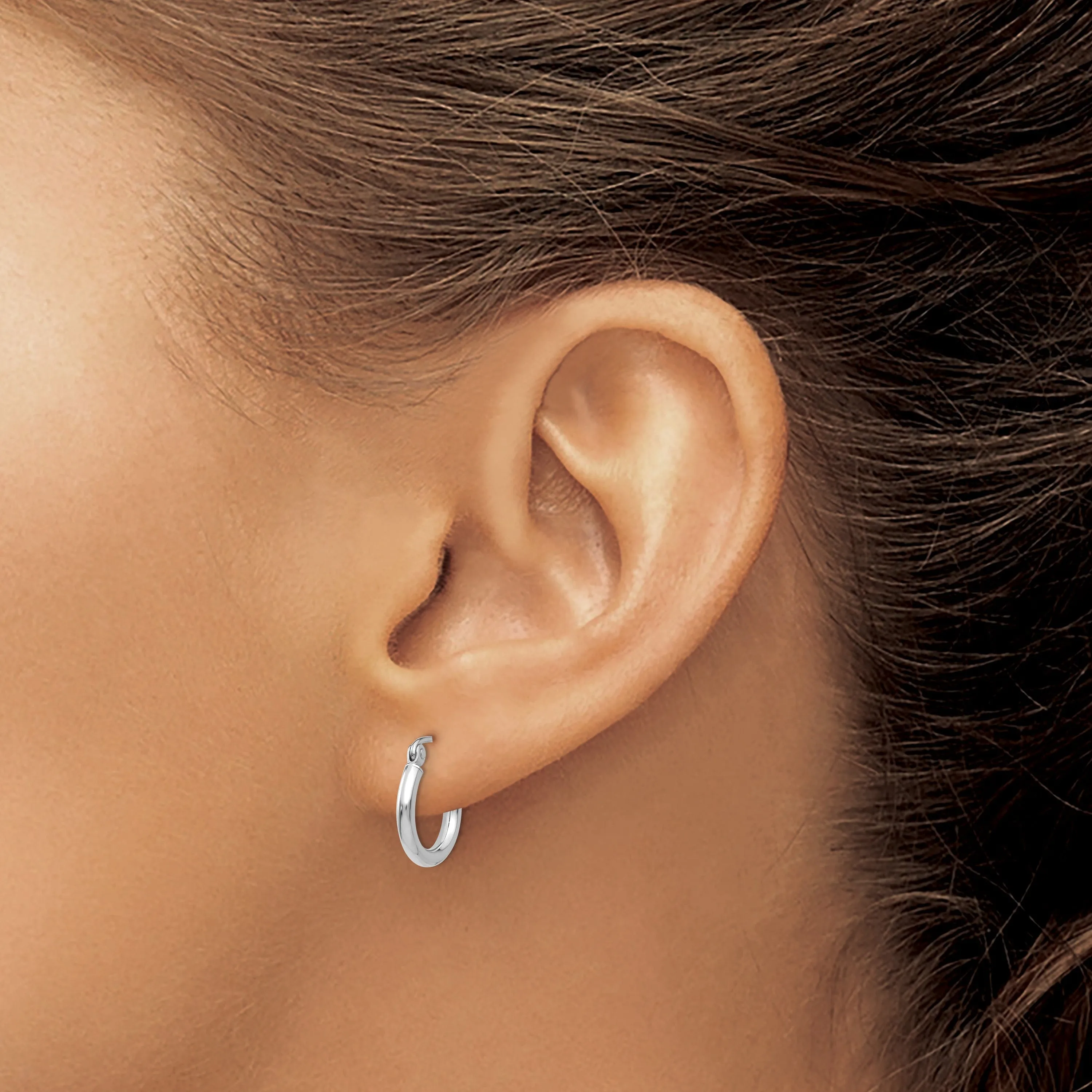 14k White Gold 2MM Round Hoop Earrings