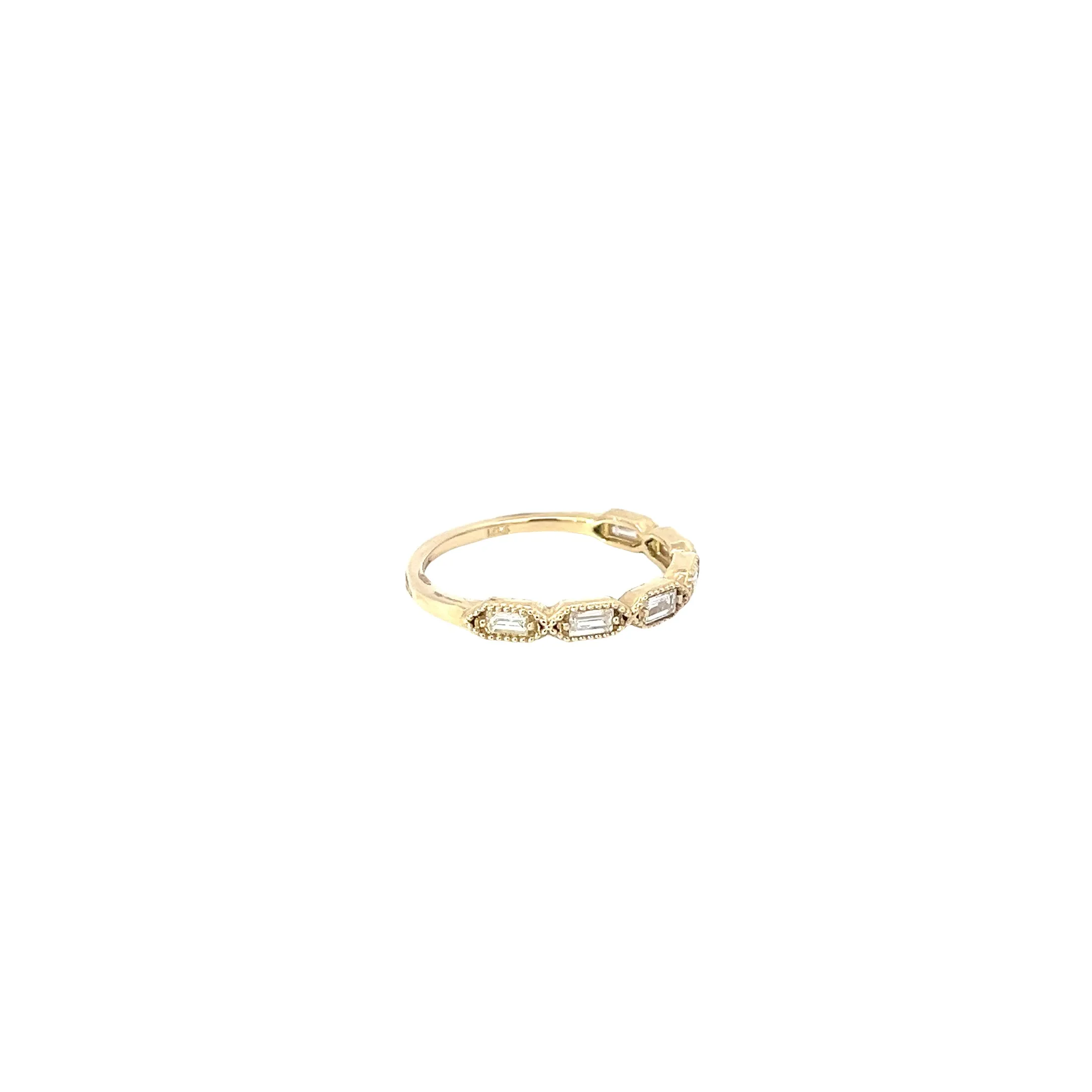 14k Yellow and White Gold .45CT F VS2 Baguette Shaped Diamond Ring size 7 1/2