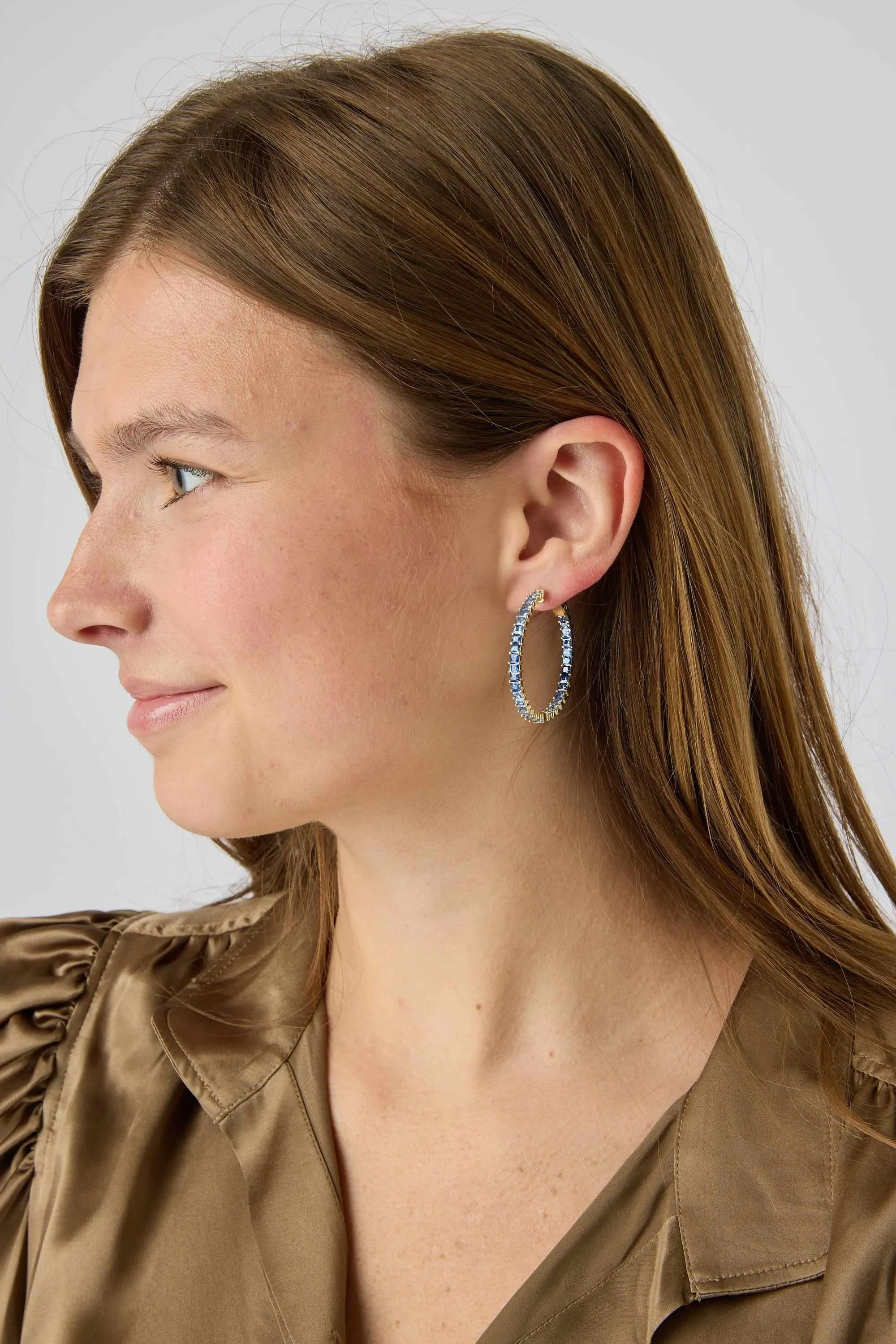 14KY Blue Sapphire Ombre Hoops