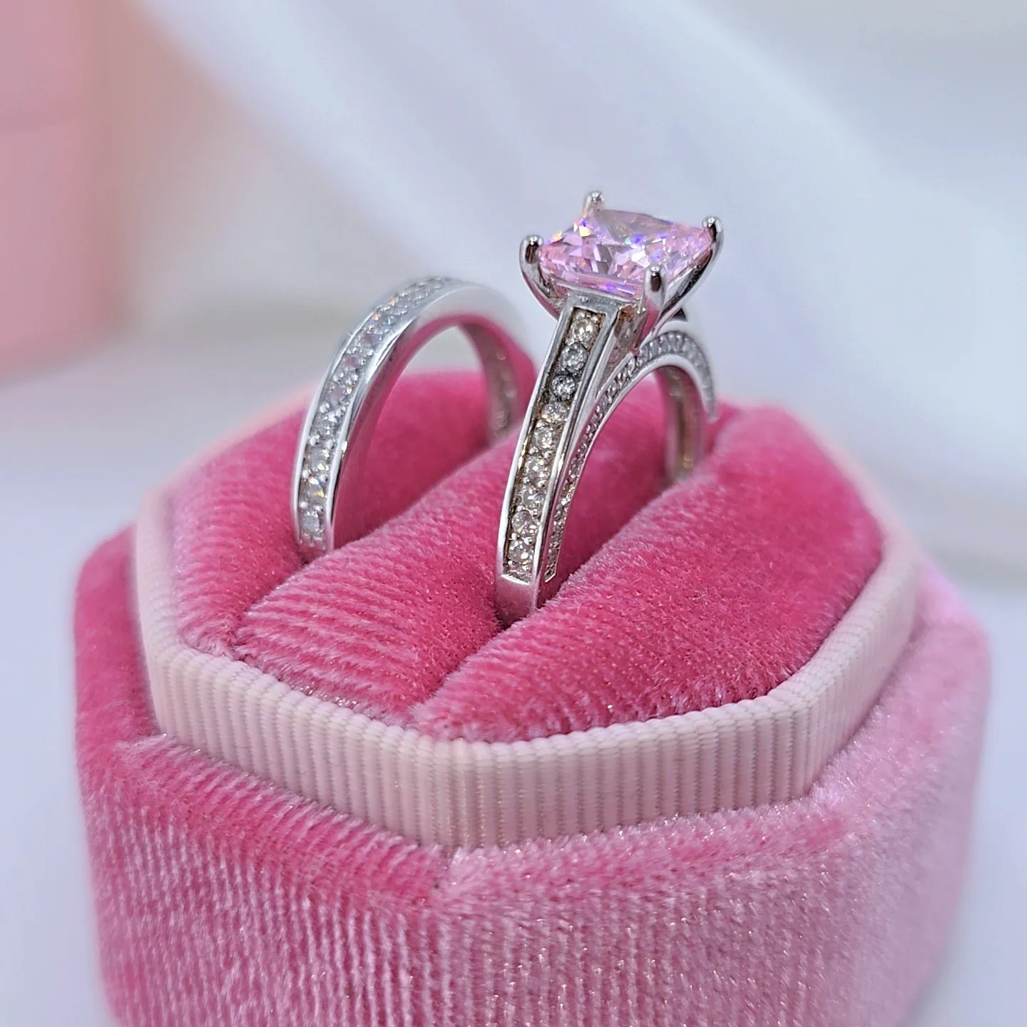 1.5 Carat Princess Cut Diamond 2-Pcs Wedding Engagement Ring Set