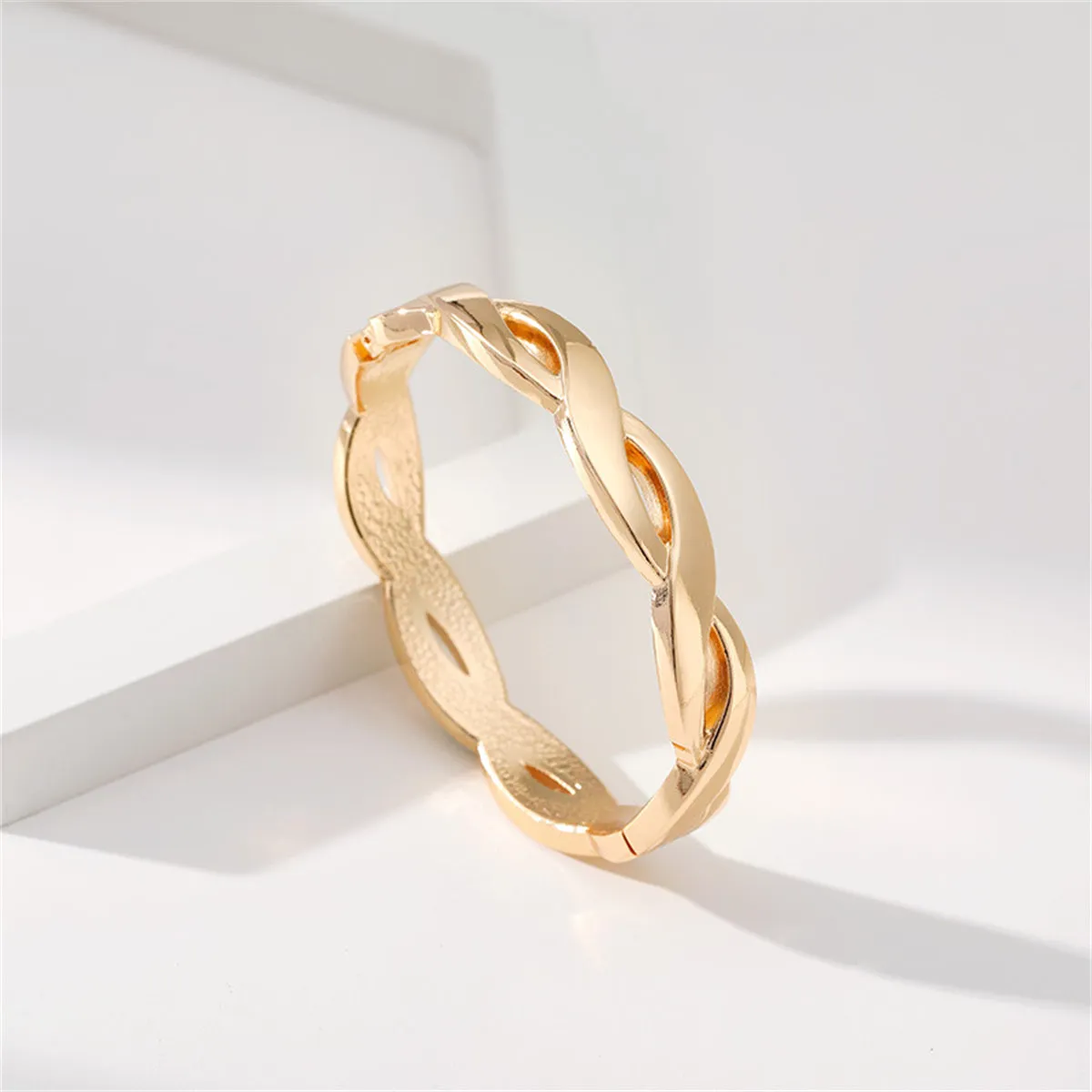 18K Gold-Plated Twine Bangle