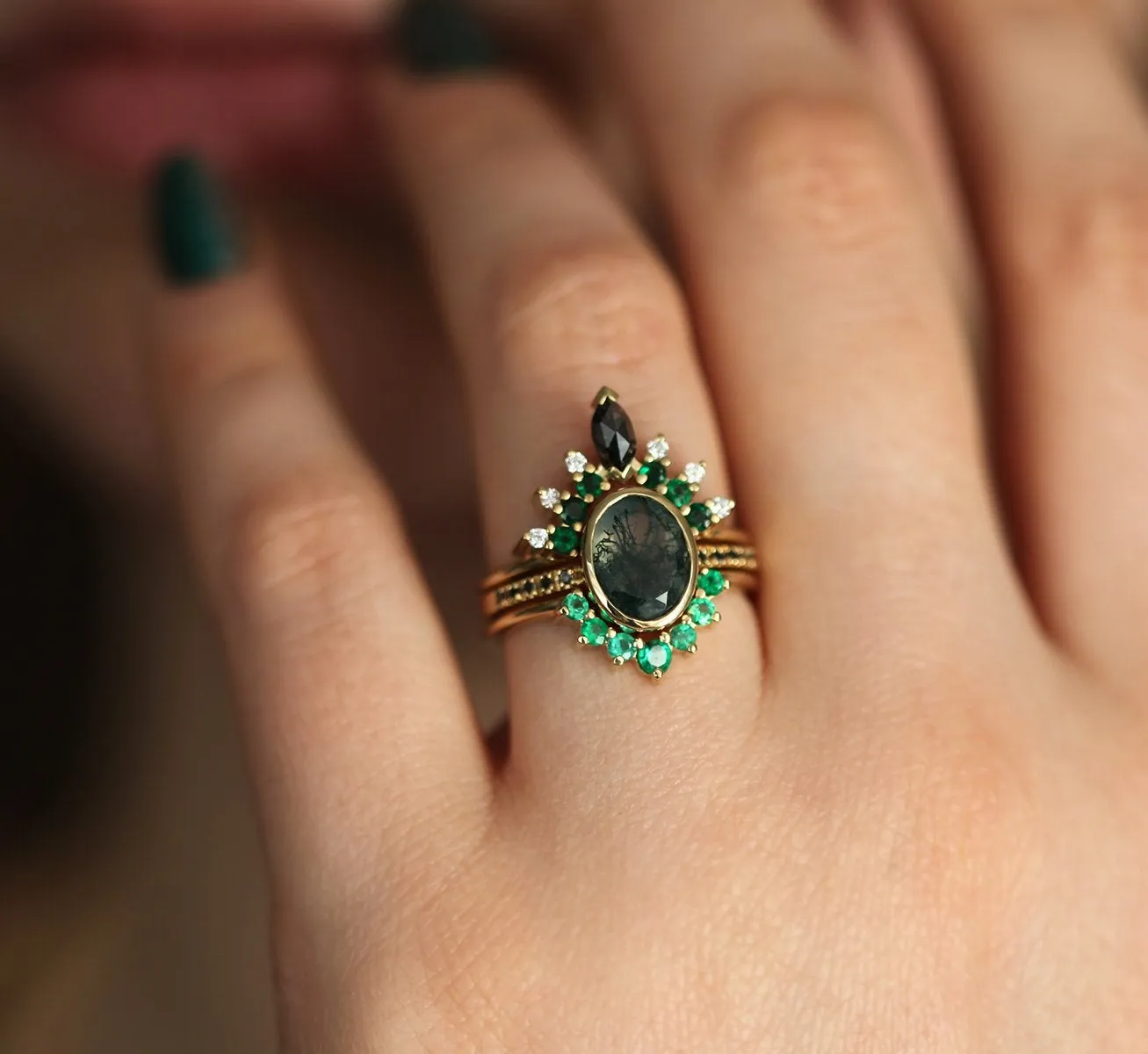 Aspen Oval Moss Agate Ring