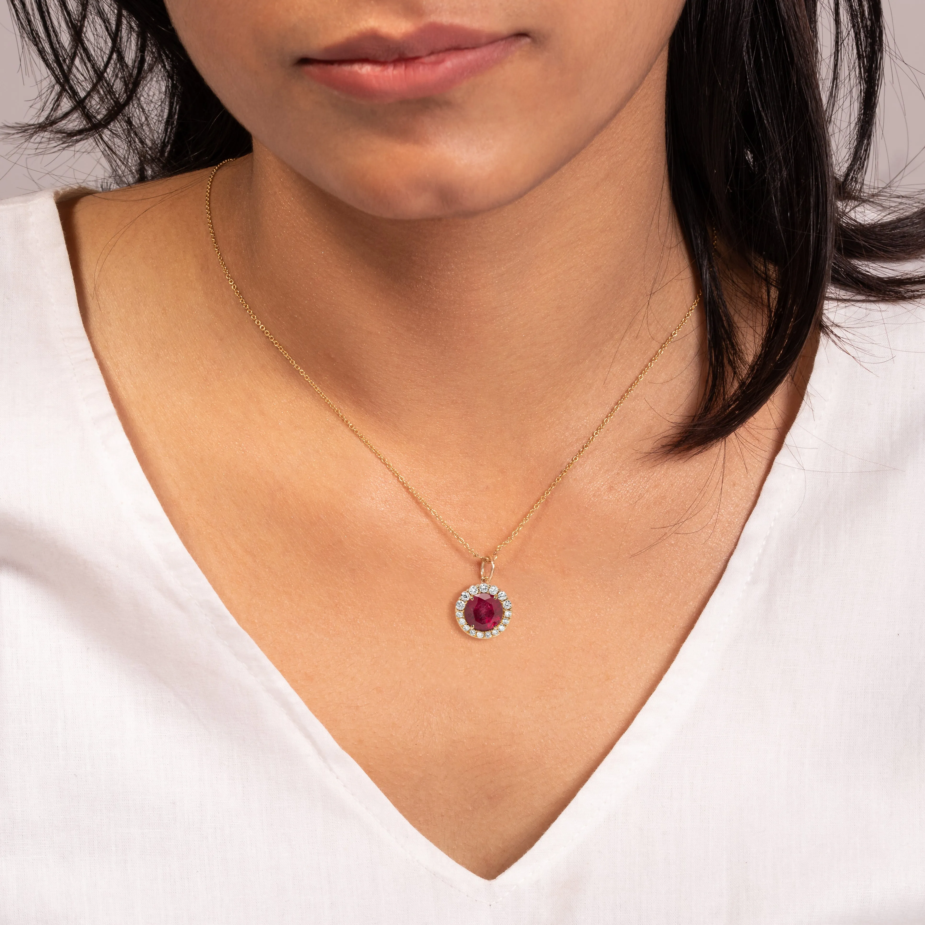 Aureola Ruby Pendant