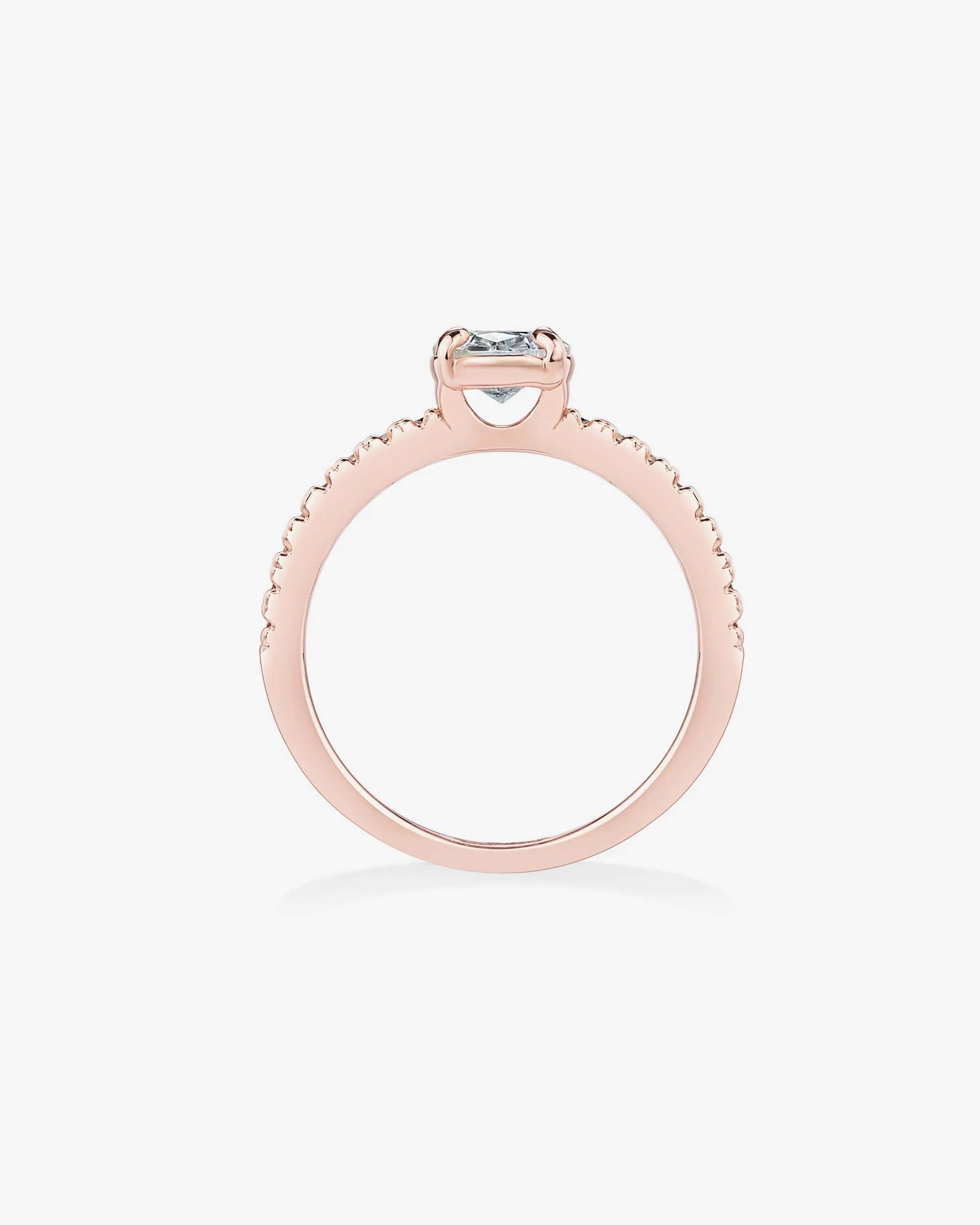 Azira Oval Ring