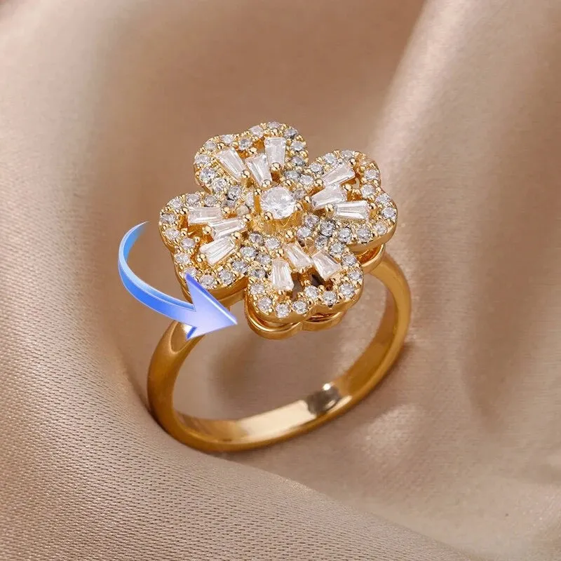 Baguette Heart Clover Fidget Ring