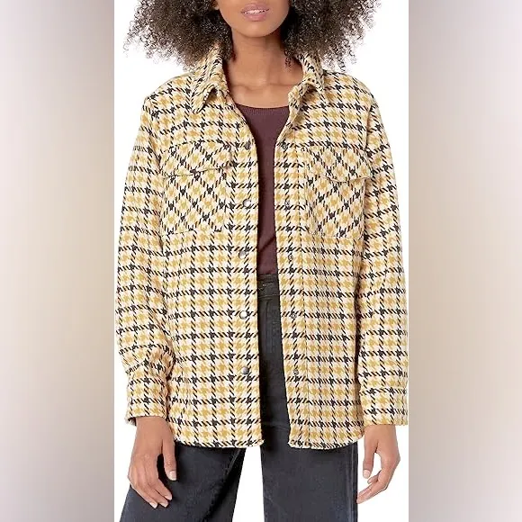 BB Dakota 7 Days A Week Houndstooth Shacket Cream / Yellow / Brown size Large