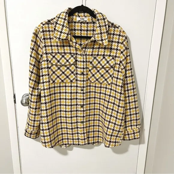 BB Dakota 7 Days A Week Houndstooth Shacket Cream / Yellow / Brown size Large