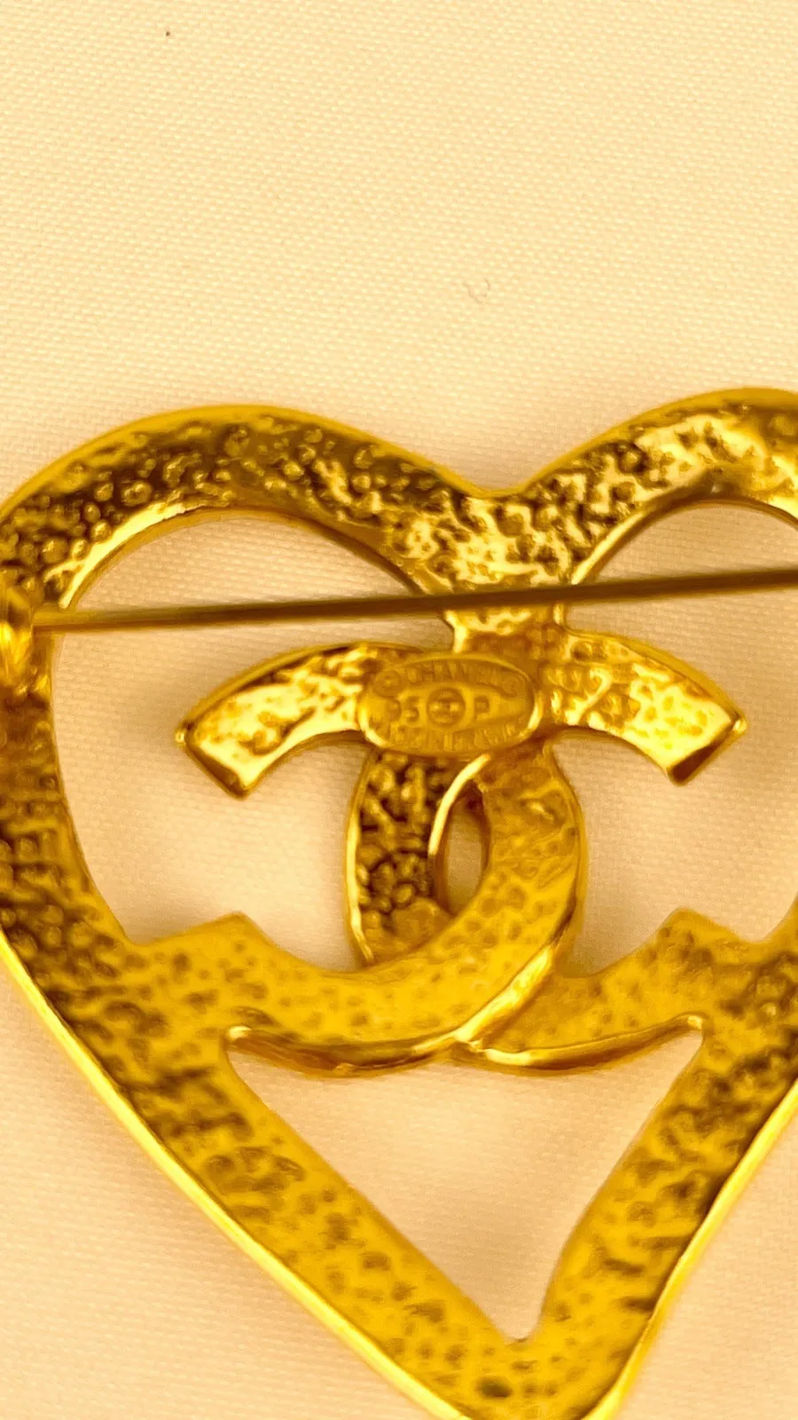 Chanel Heart 95P 24kt Gold Plated Brooch