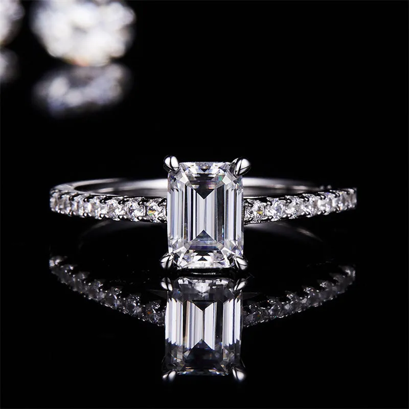 Classic 1.0ct Emerald Cut Moissanite Ring