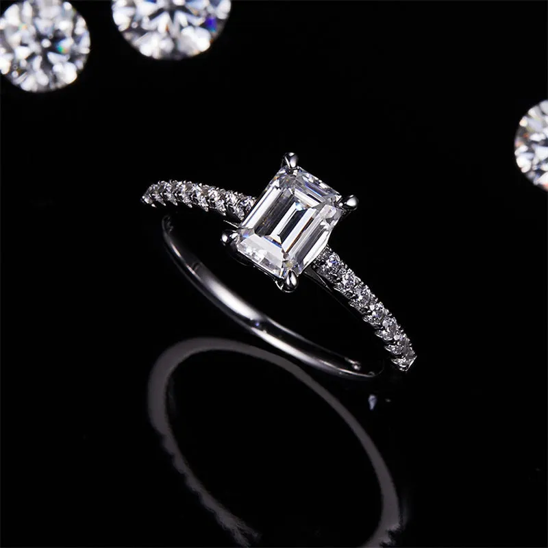 Classic 1.0ct Emerald Cut Moissanite Ring
