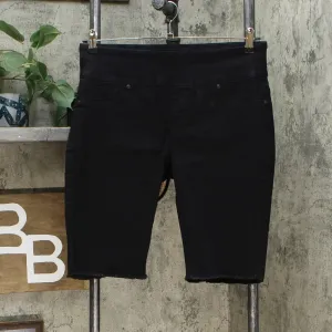 DG2 by Diane Gilman Pull On Bermuda Shorts Black Petite Medium