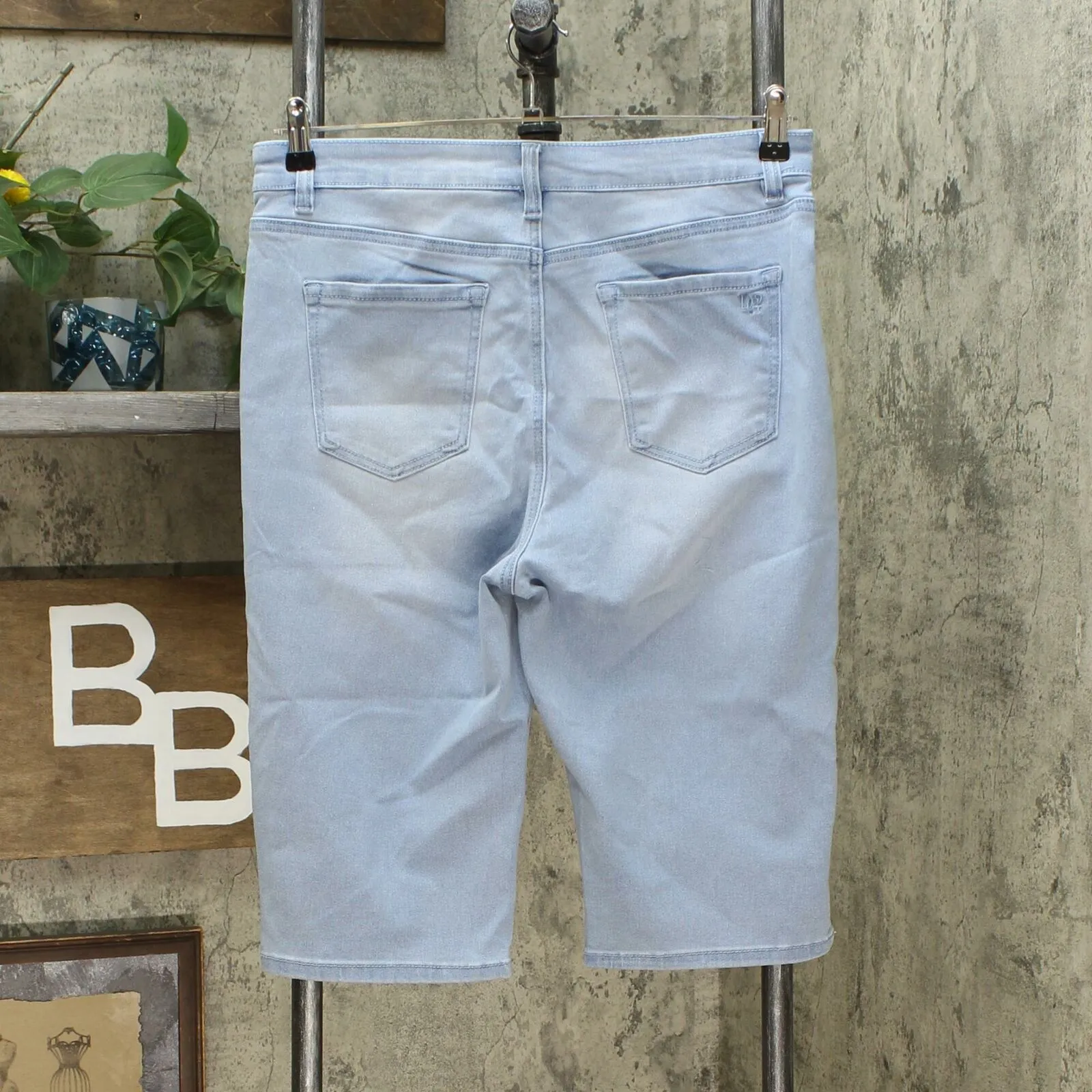 DG2 by Diane Gilman Women's Virtual Stretch Pull-On Bermuda Shorts