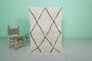 Diamond Moroccan Rug - Handmade Wool | 3.1 x 5 Feet