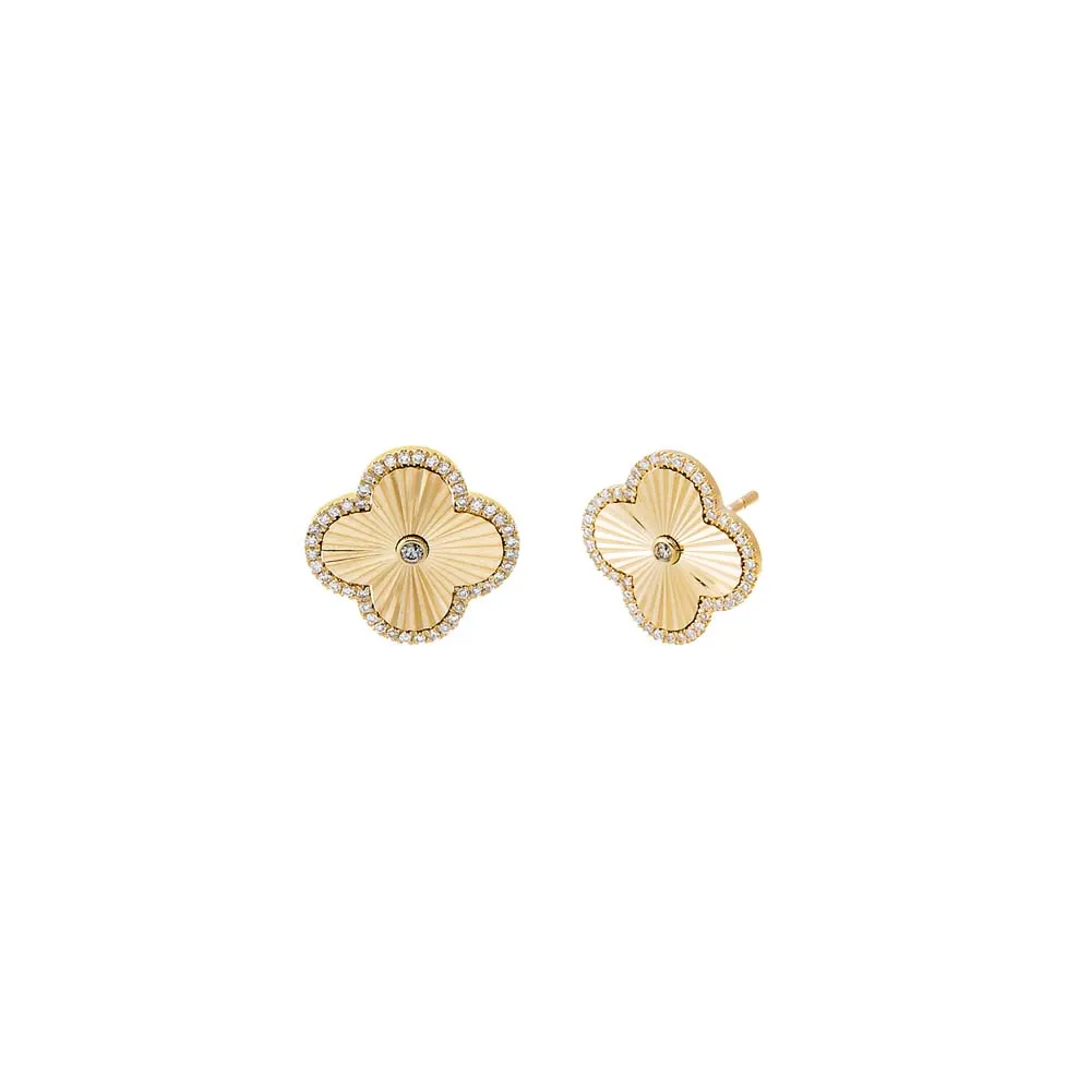 Diamond Pave Outline Ridged Clover Stud Earring 14K