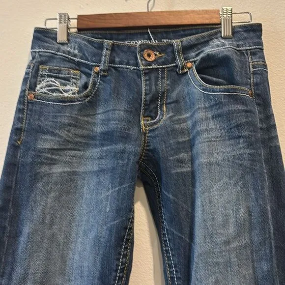 Don't Fence Me Boot Cut Western Jean Blue Denim Jeans 26 x 33