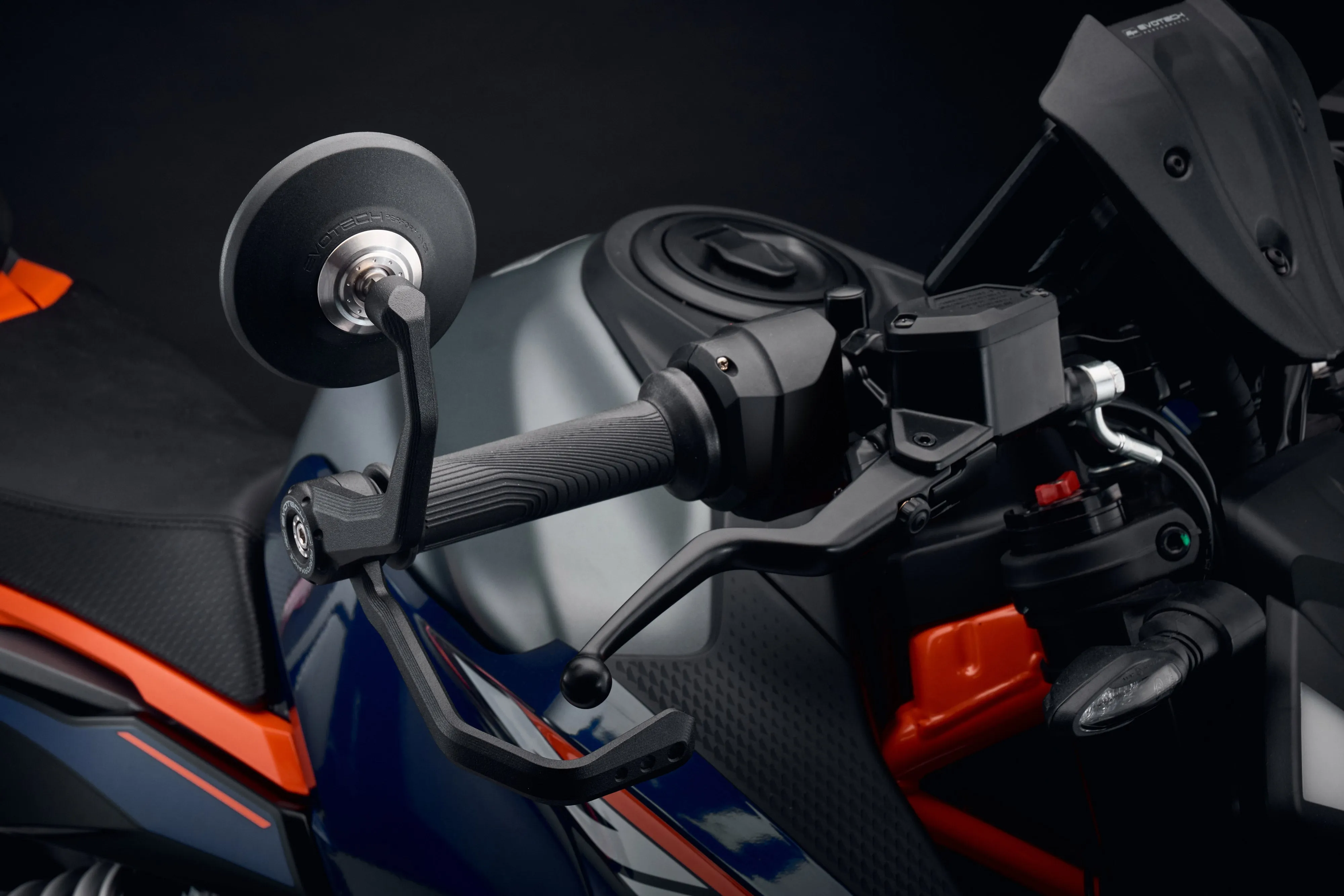 Evotech Bar End Mirrors / Brake and Clutch Protector Kit - KTM 125 Duke (2024 )