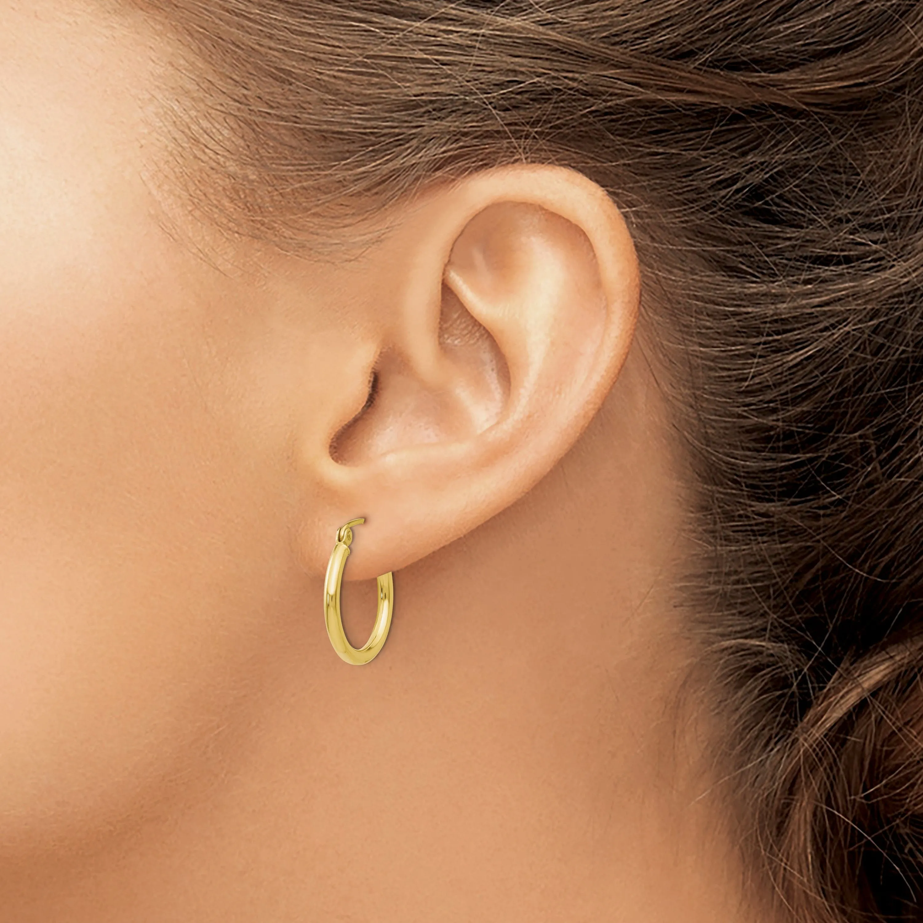 Gold Polished 2MM Round Classic Hoop Earrings