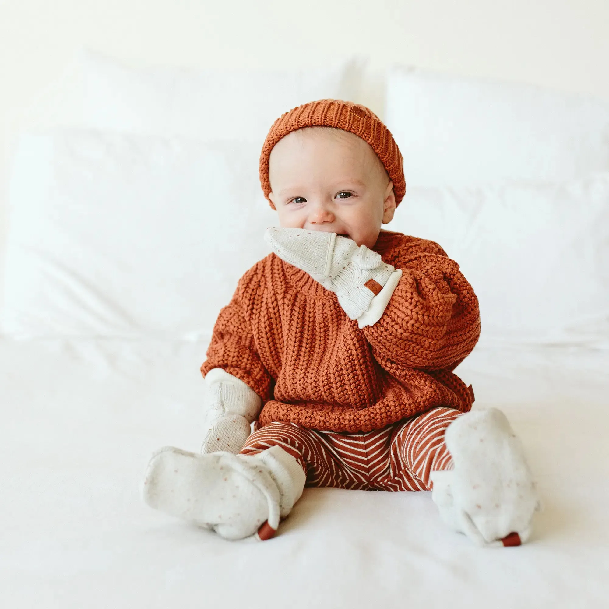 Goumikids - Baby Mitts - Knit - Shell
