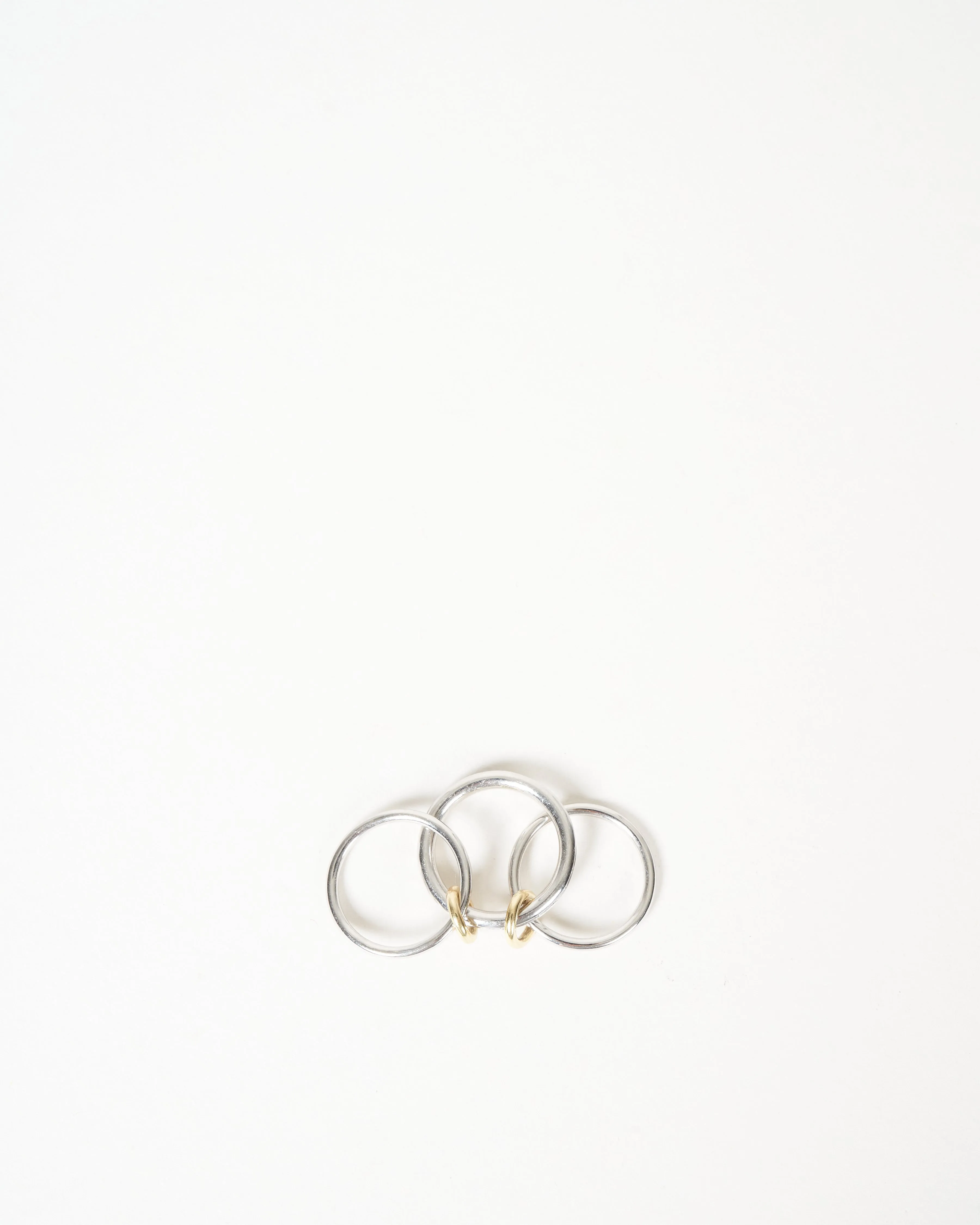 hume ring
