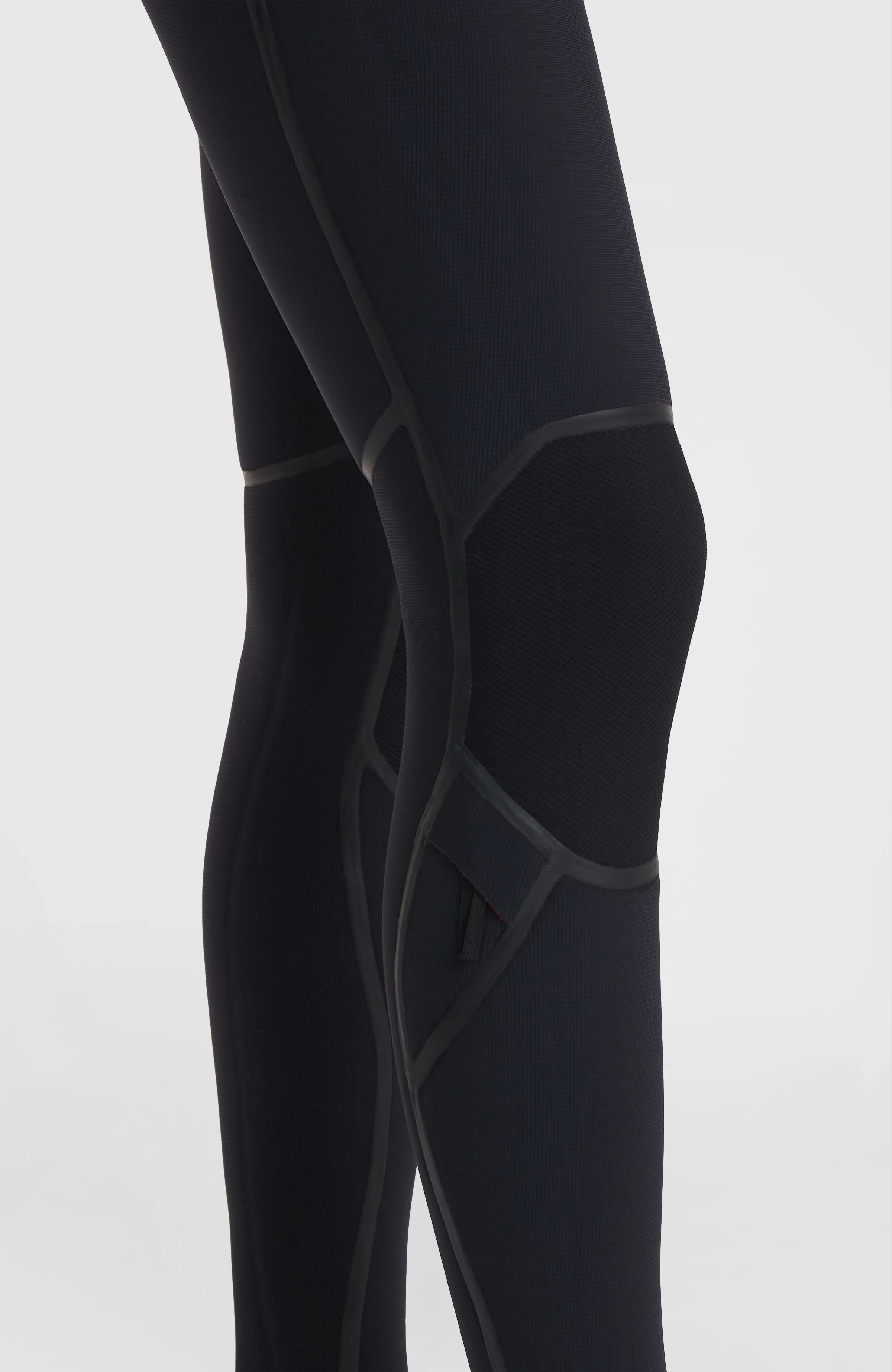 Hyperfreak Fire 4/3 mm Back Zip Full Wetsuit | BLACK/BLACK