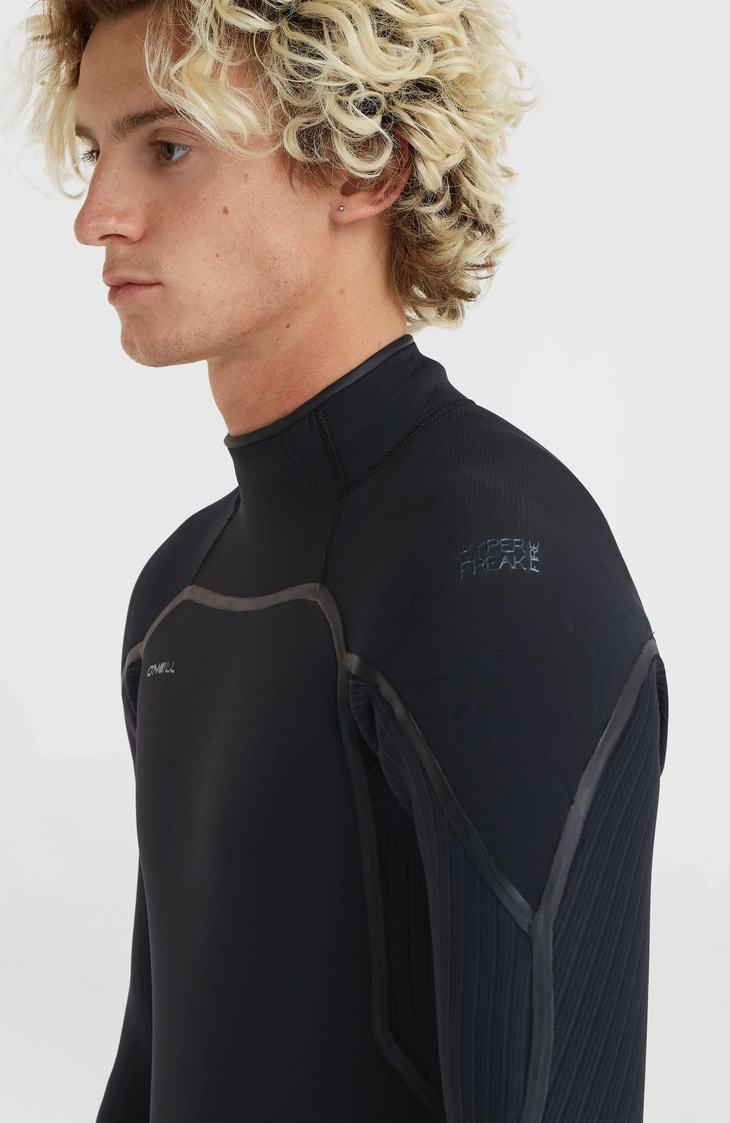 Hyperfreak Fire 4/3 mm Back Zip Full Wetsuit | BLACK/BLACK