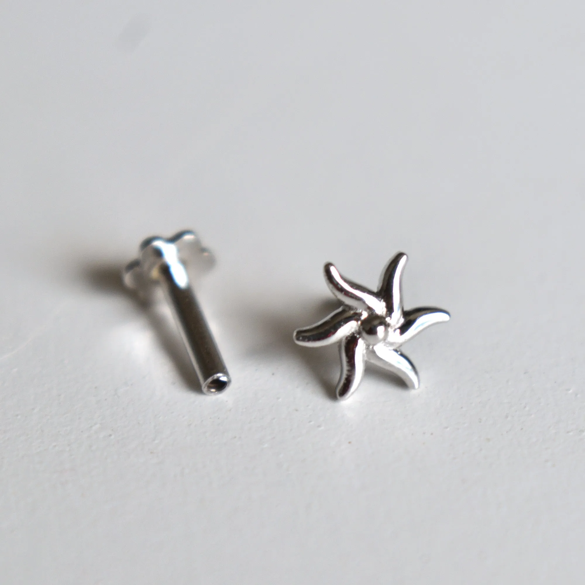 Indian Jasmine Gold Floral Stud