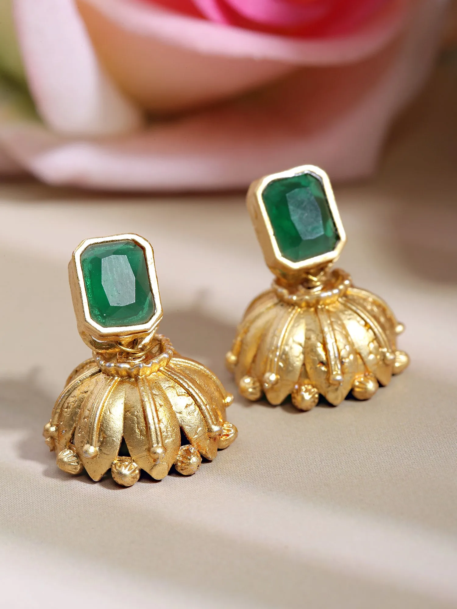 Karatcart Gold Plated Green Stone Studded Leaf Shape Jhumki Earrings for Women