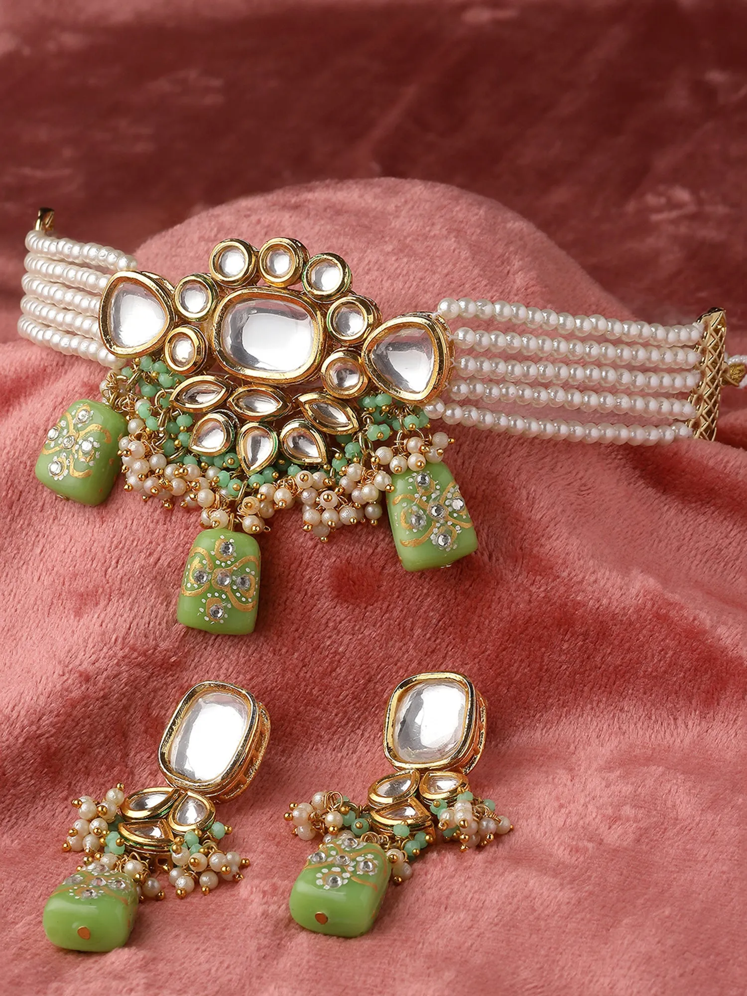 Karatcart Gold Plated Light Green Tumble Polki Kundan Choker Necklace Set for Women