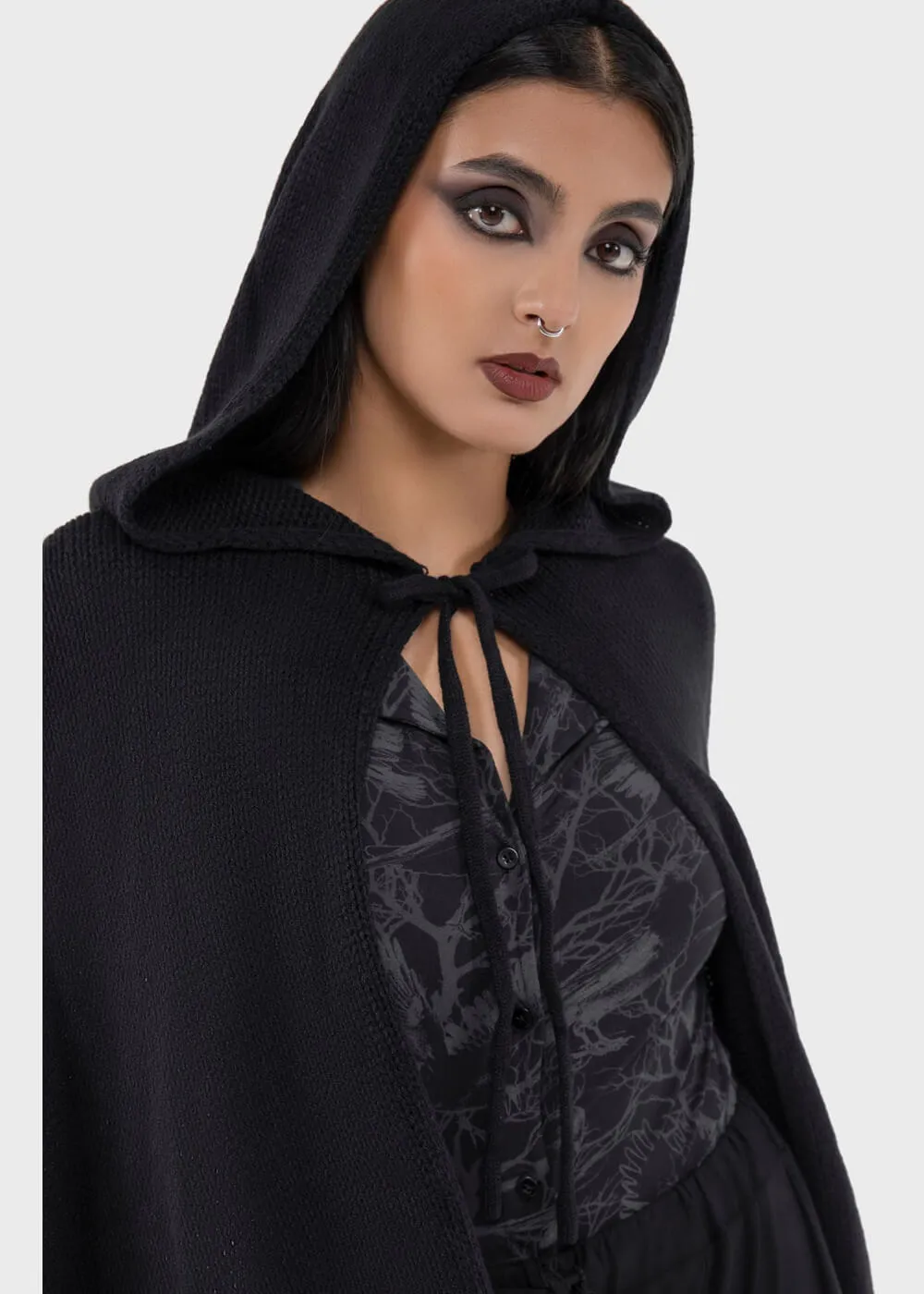 Killstar Spectral Cloak Black
