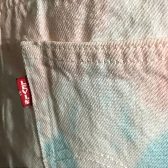 Levi’s NWT High-rise Deconstructed Skirt Size 29