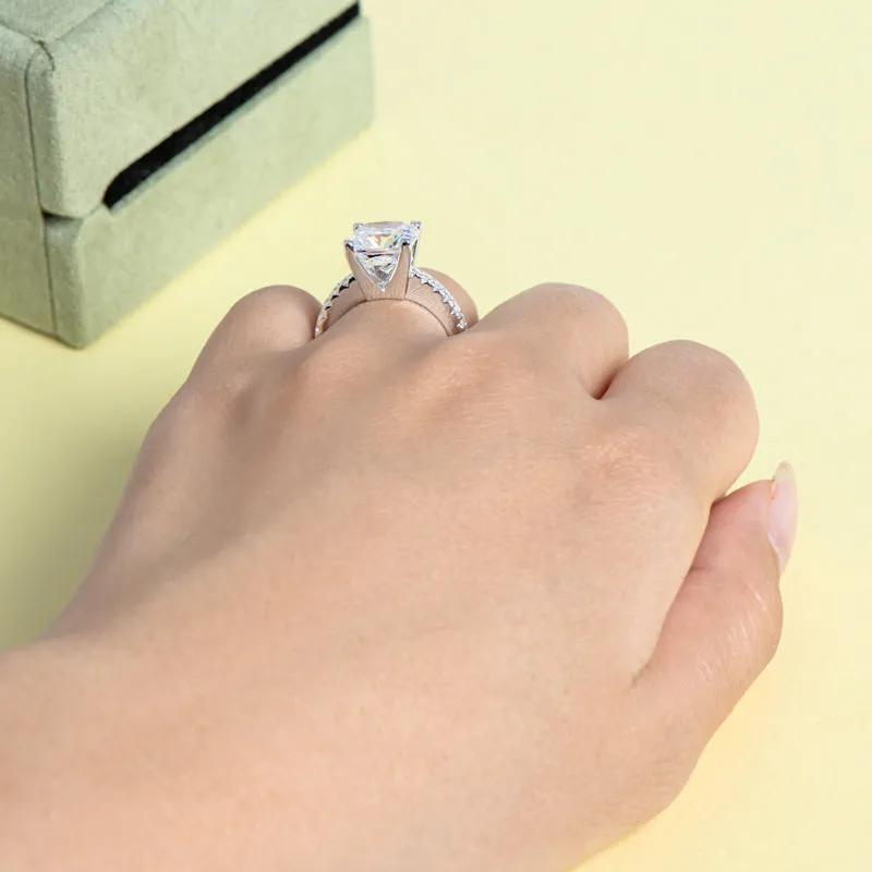 Luxury 3.5CT Cushion Cut Moissanite Diamond Engagement Ring