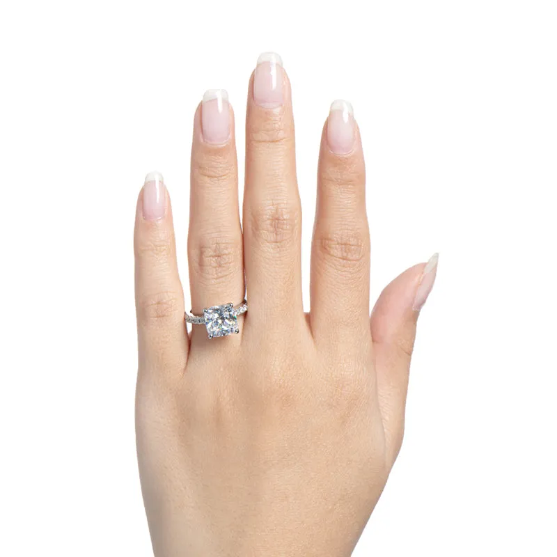 Luxury 3.5CT Cushion Cut Moissanite Diamond Engagement Ring
