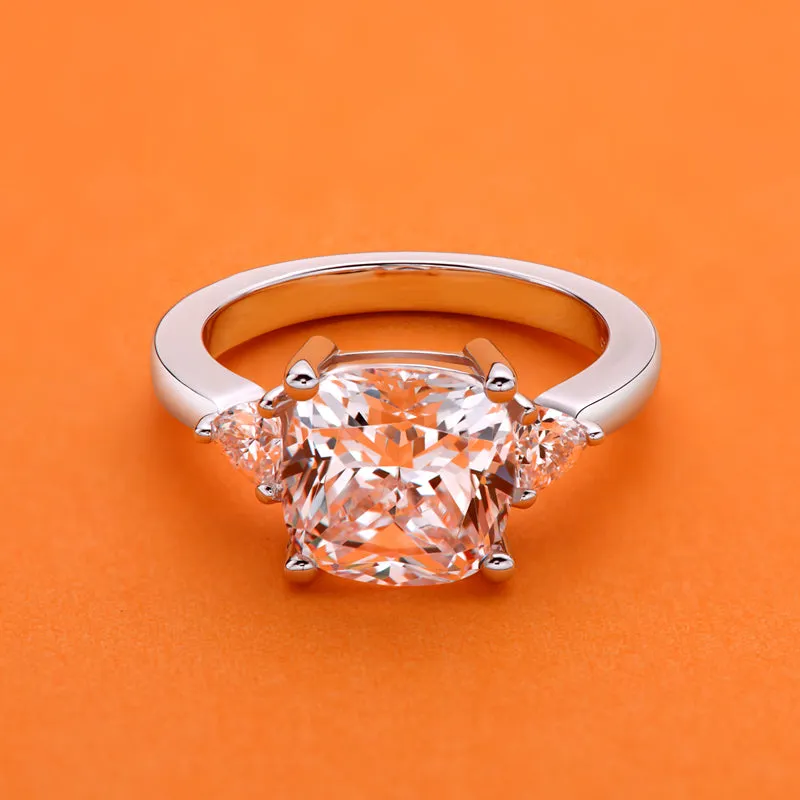 Luxury 5CT Cushion Cut Moissanite Diamond three Stone Ring