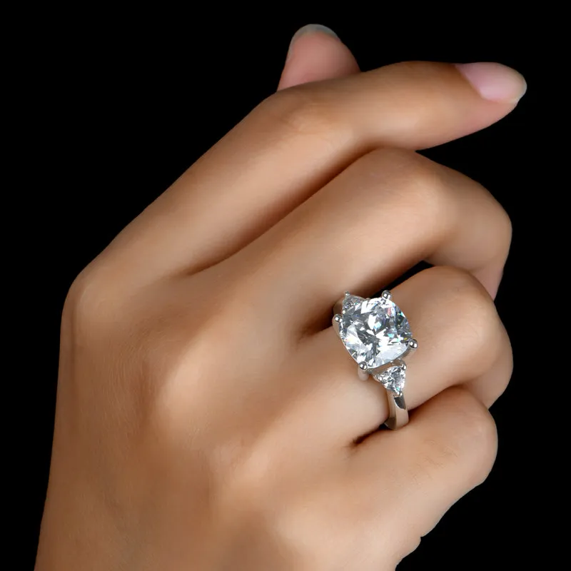 Luxury 5CT Cushion Cut Moissanite Diamond three Stone Ring
