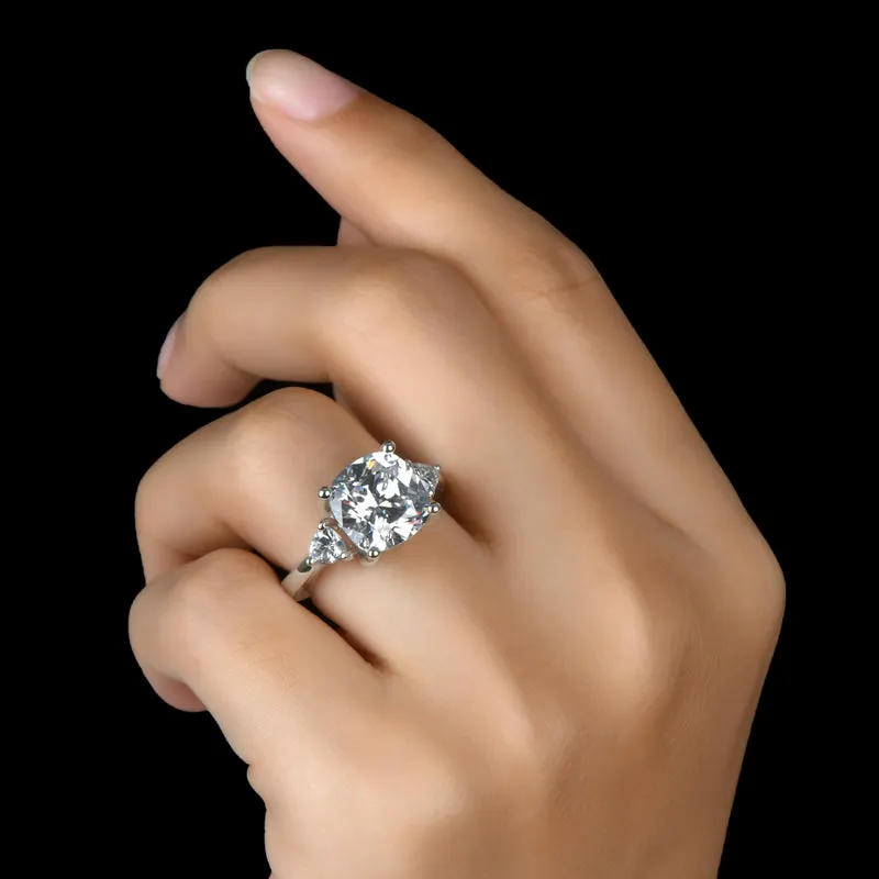 Luxury 5CT Cushion Cut Moissanite Diamond three Stone Ring