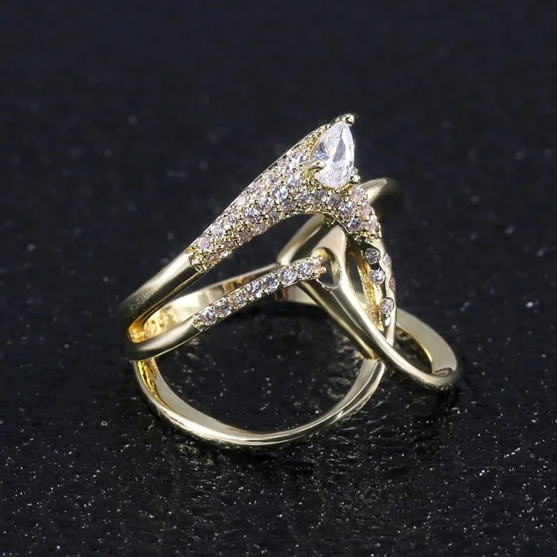 Luxury Gold Twist Ring Zircon Women Wedding Jewelry