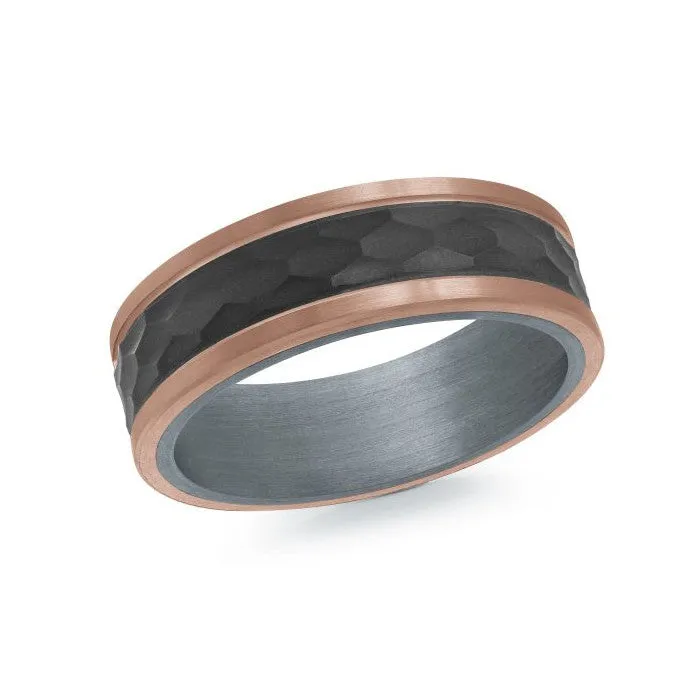 Mardini 14K Gold & Hammer Finish Carbon Fiber Tantalum Inlay Mens Band