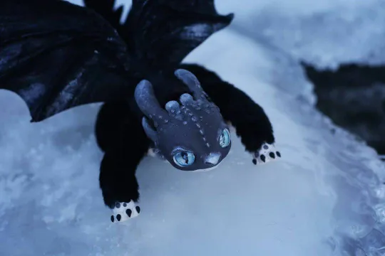 Nightlight fury dragon