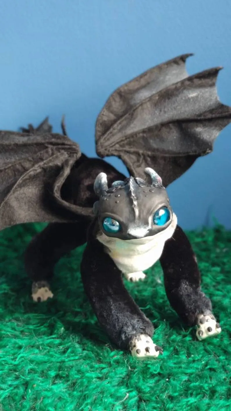 Nightlight fury dragon