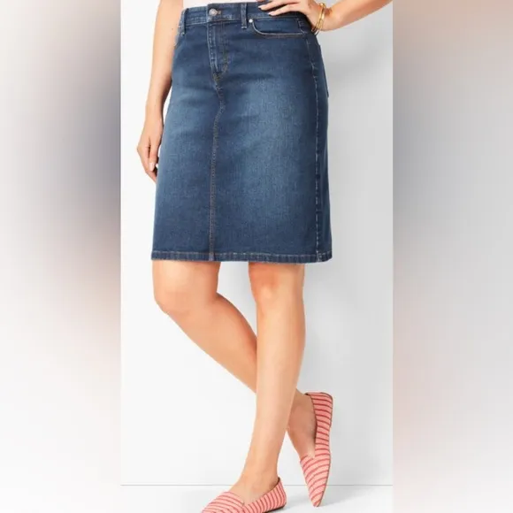 NWOT Talbots Classic Denim Skirt Size 6