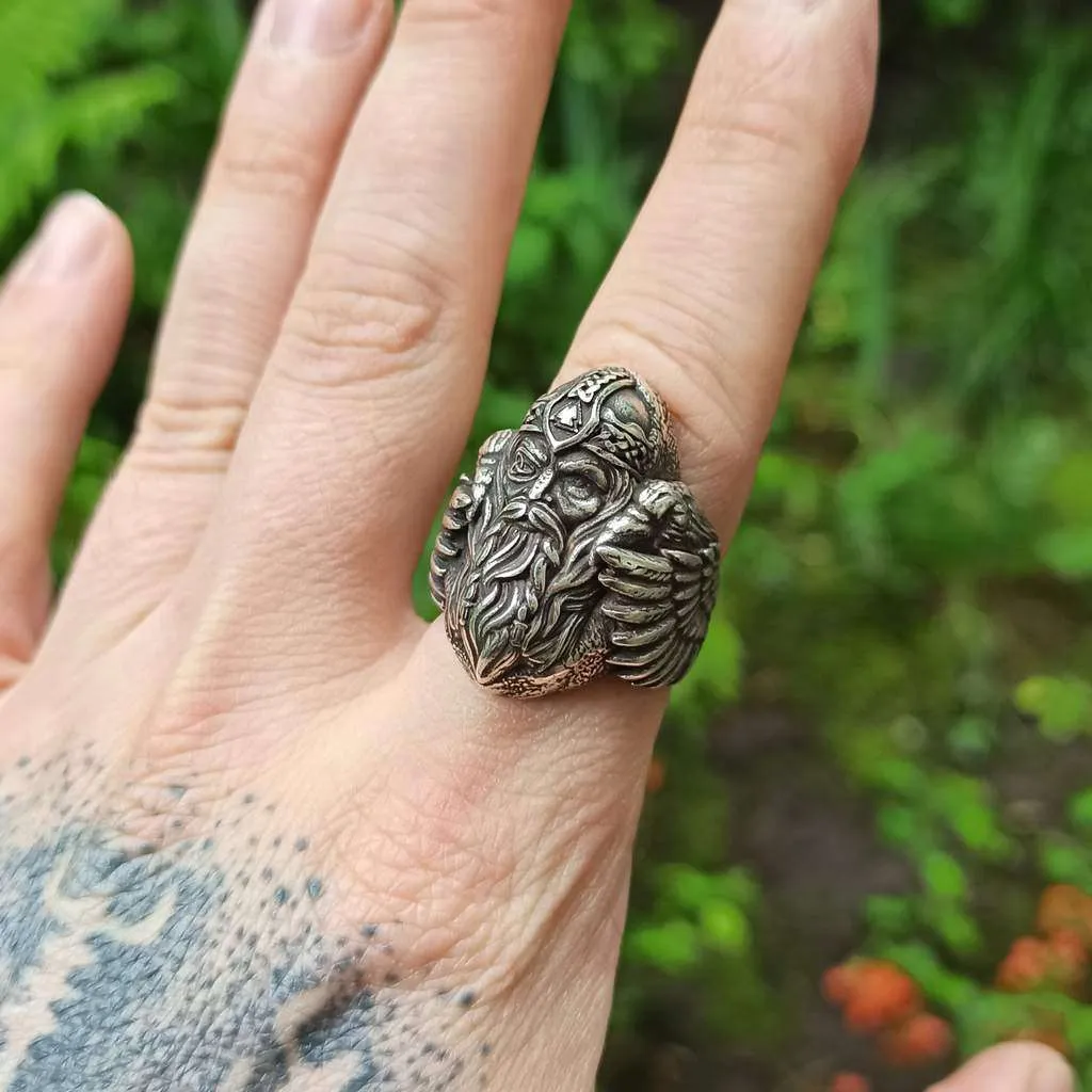 Odin with ravens bronze signet ring