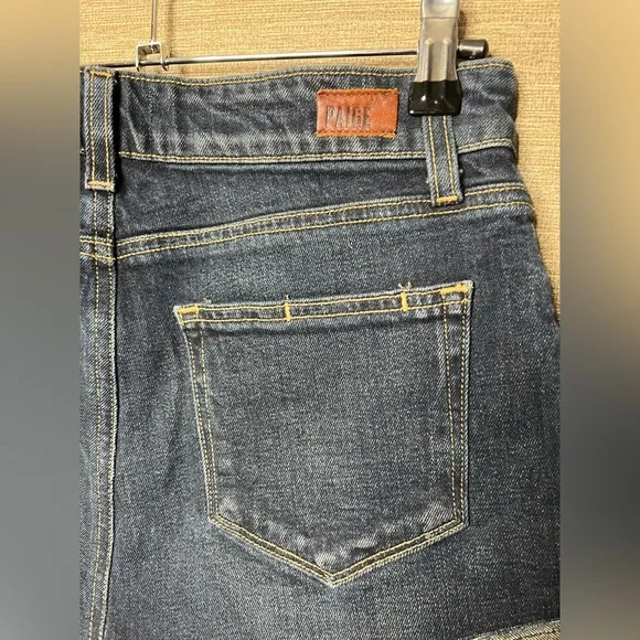 Paige Denim Margot Short 27 Destructed Denim Dark Wash Cutoffs High rise
