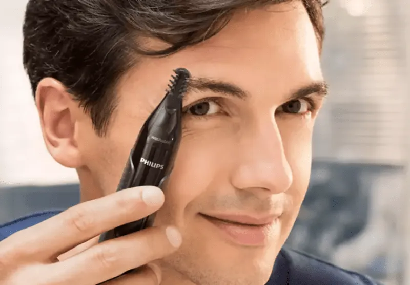 Philips Nose Trimmer Series 3000 Nose, Ear & Eyebrow Trimmer NT3650/16