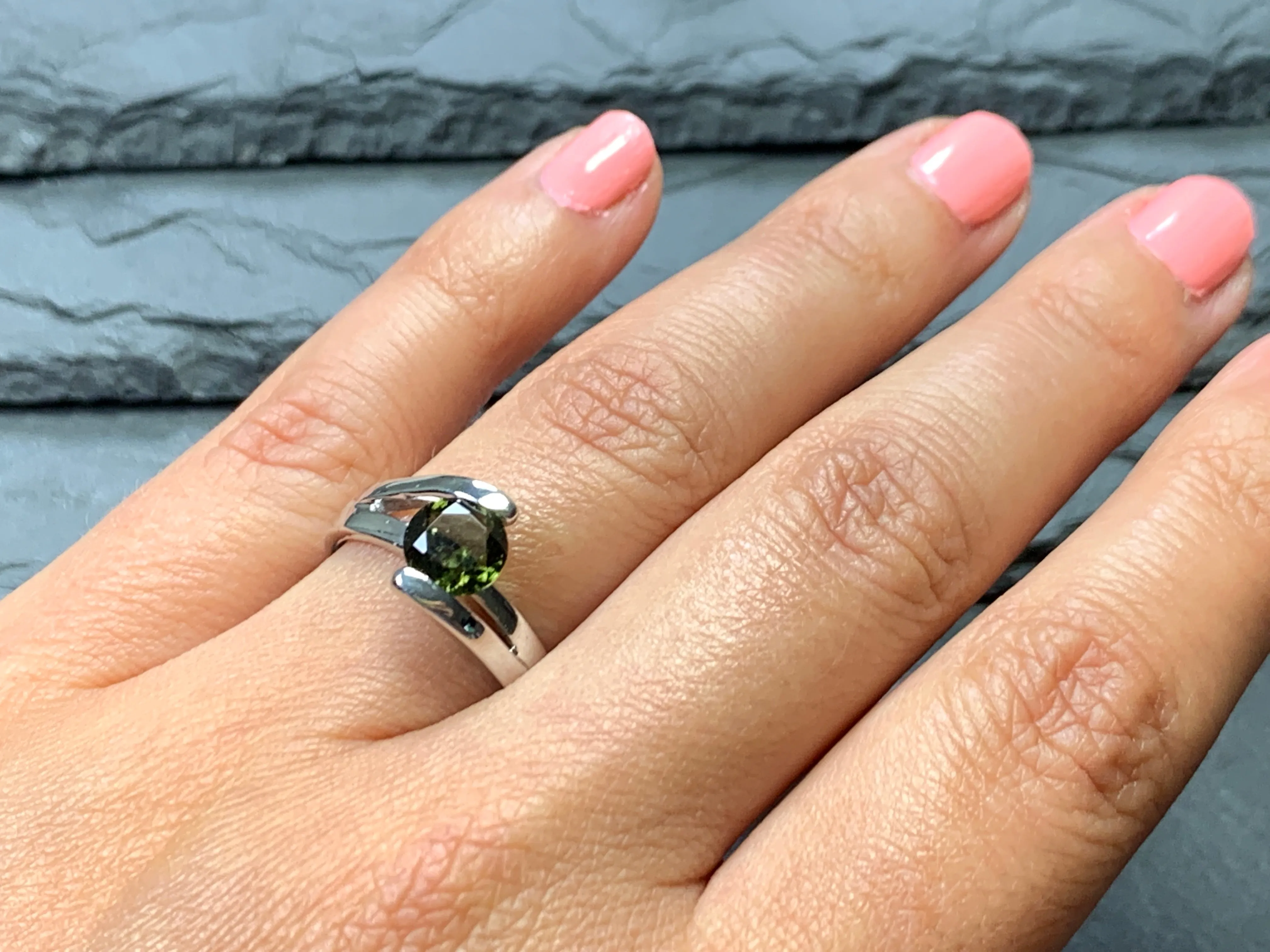 Rhodium plated silver ring/ US