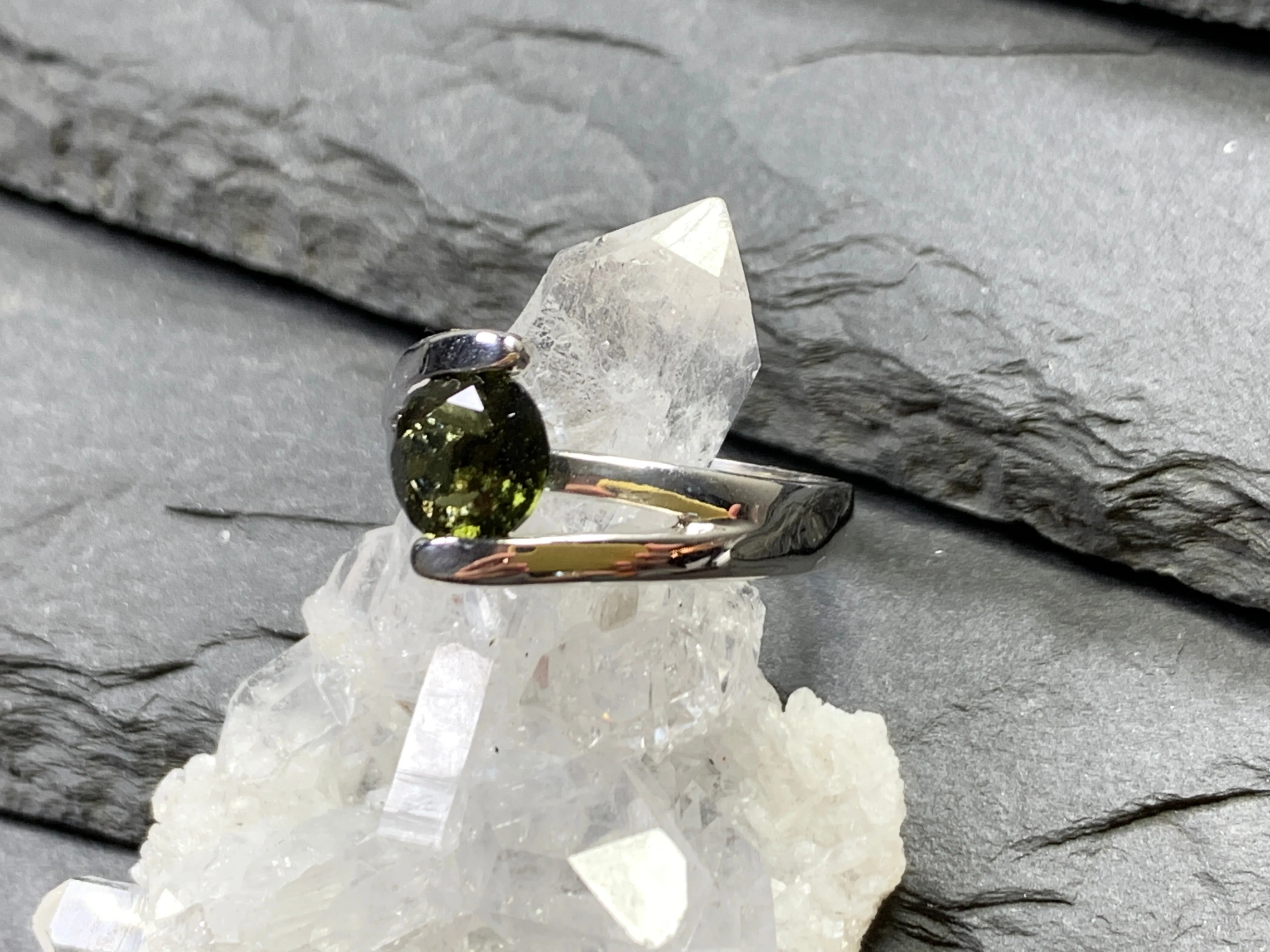 Rhodium plated silver ring/ US
