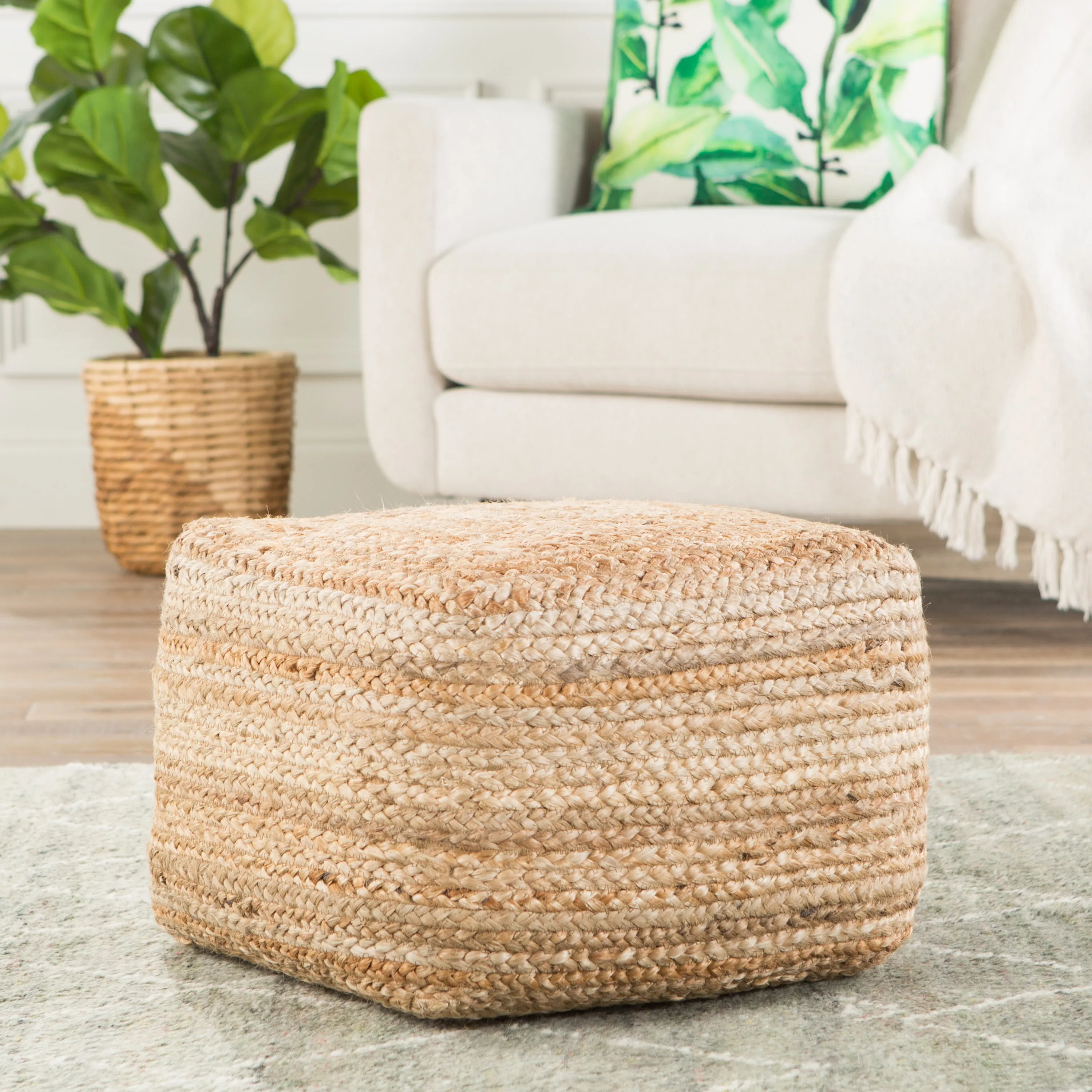 SABA SANGAM ROUND POUF