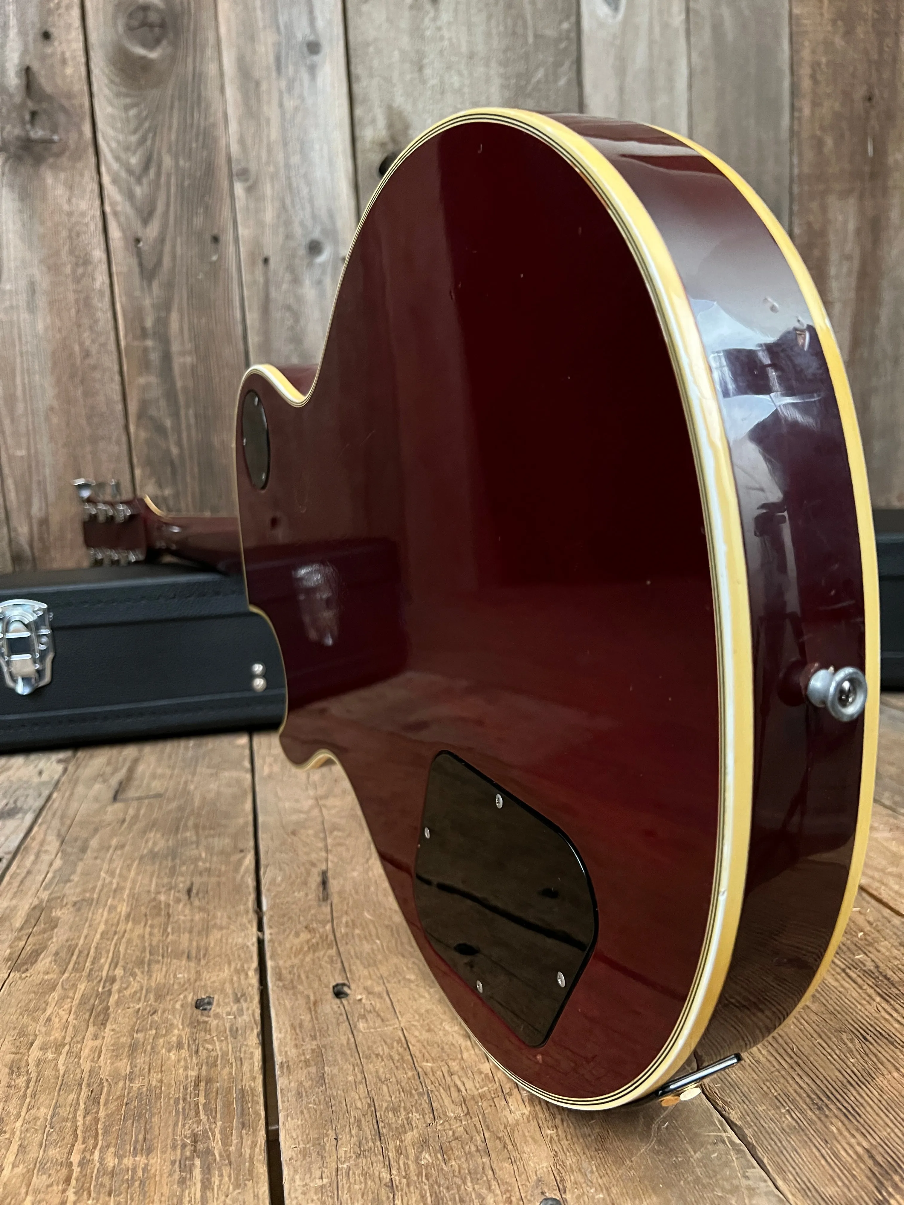 SOLD - Gibson Les Paul Custom 1974