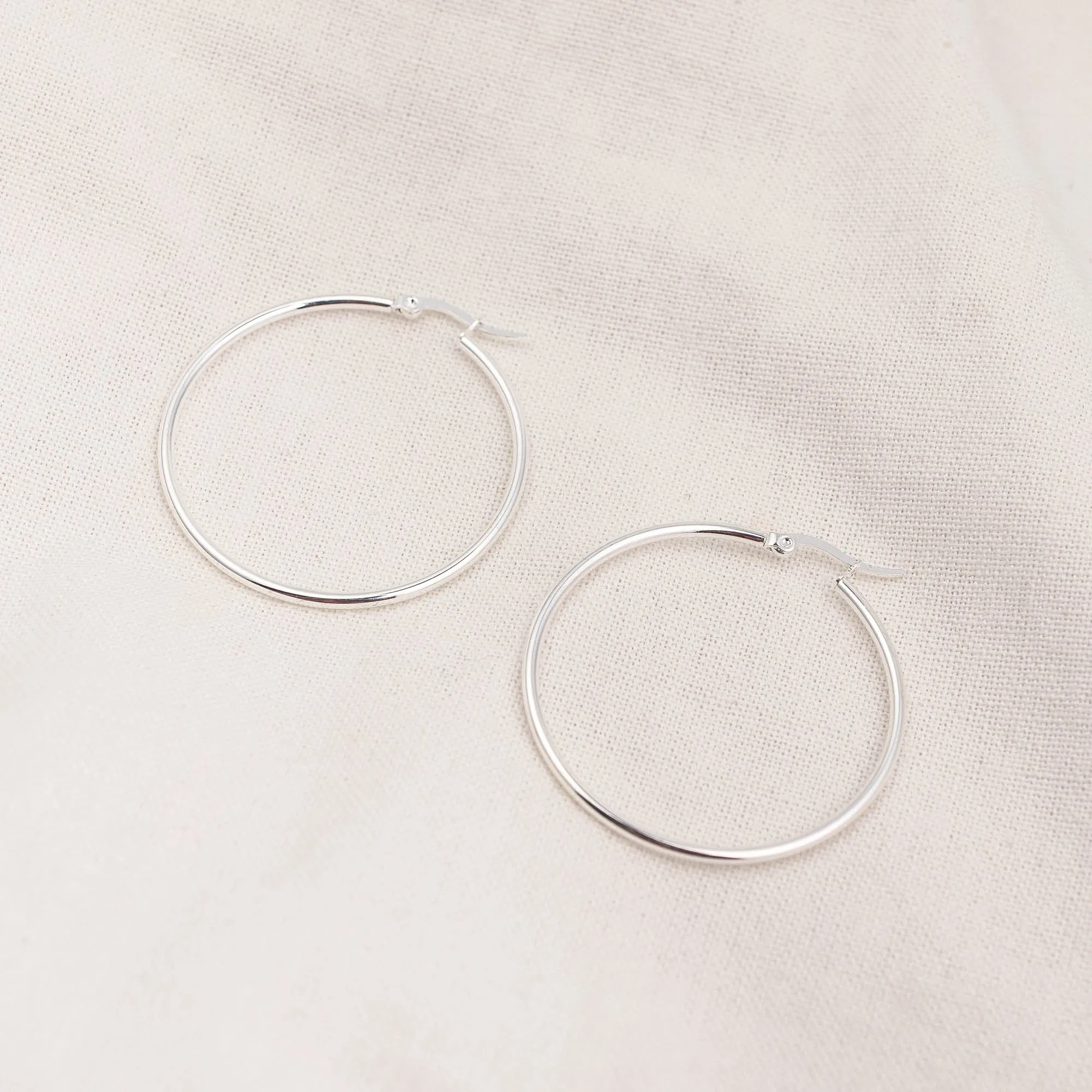 SS Hoop Silver