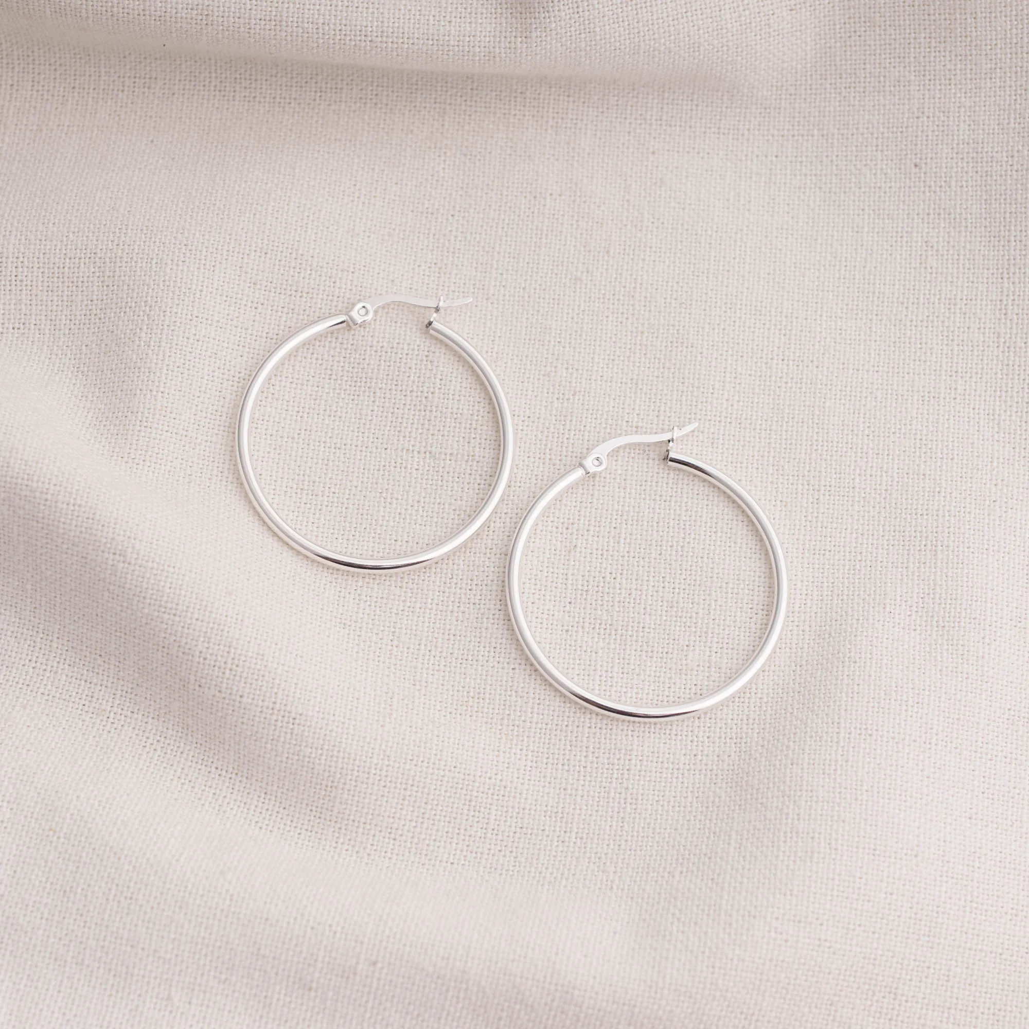 SS Hoop Silver